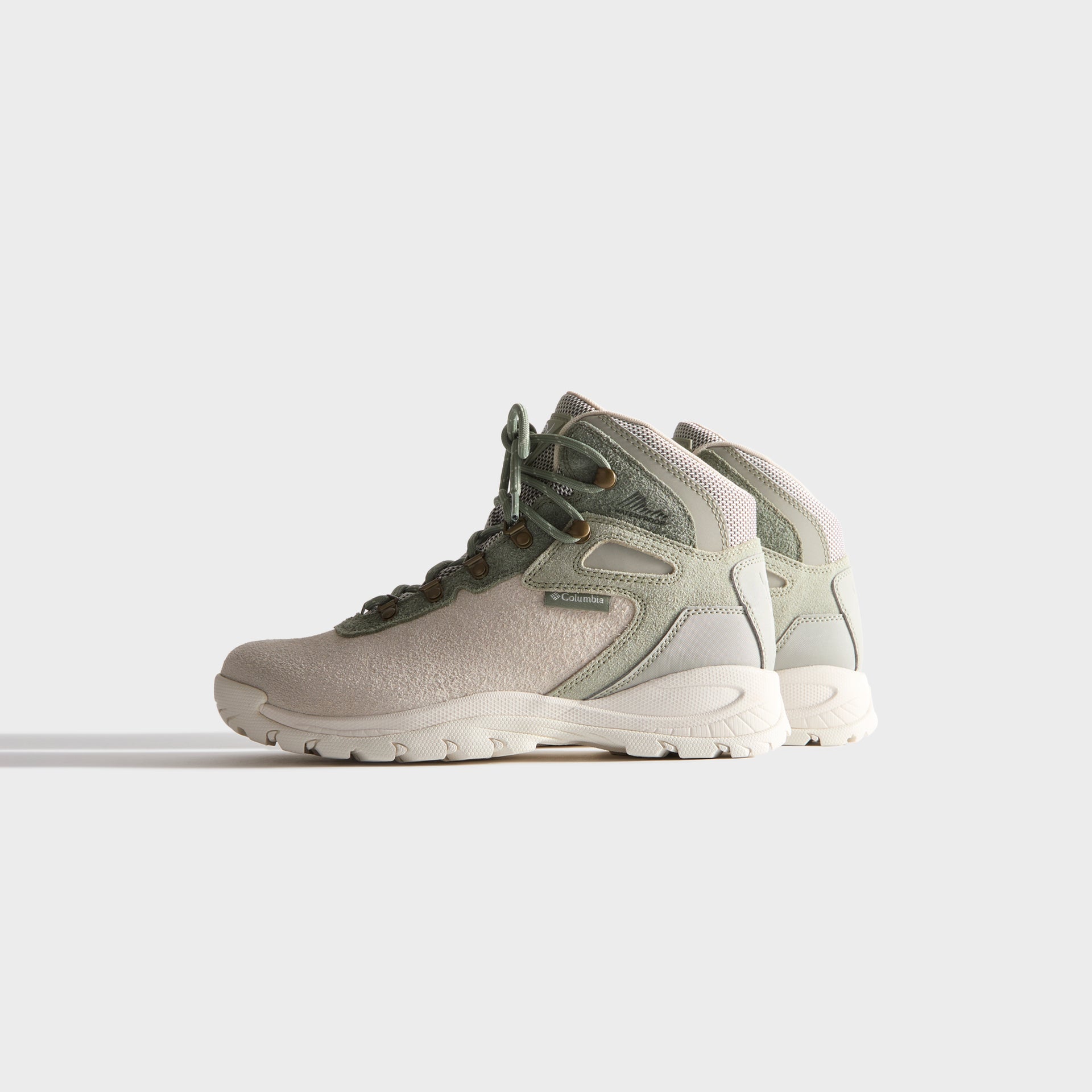 Kith & South2 West8 for Columbia Newton Ridge™ - Dark Stone Safari PH