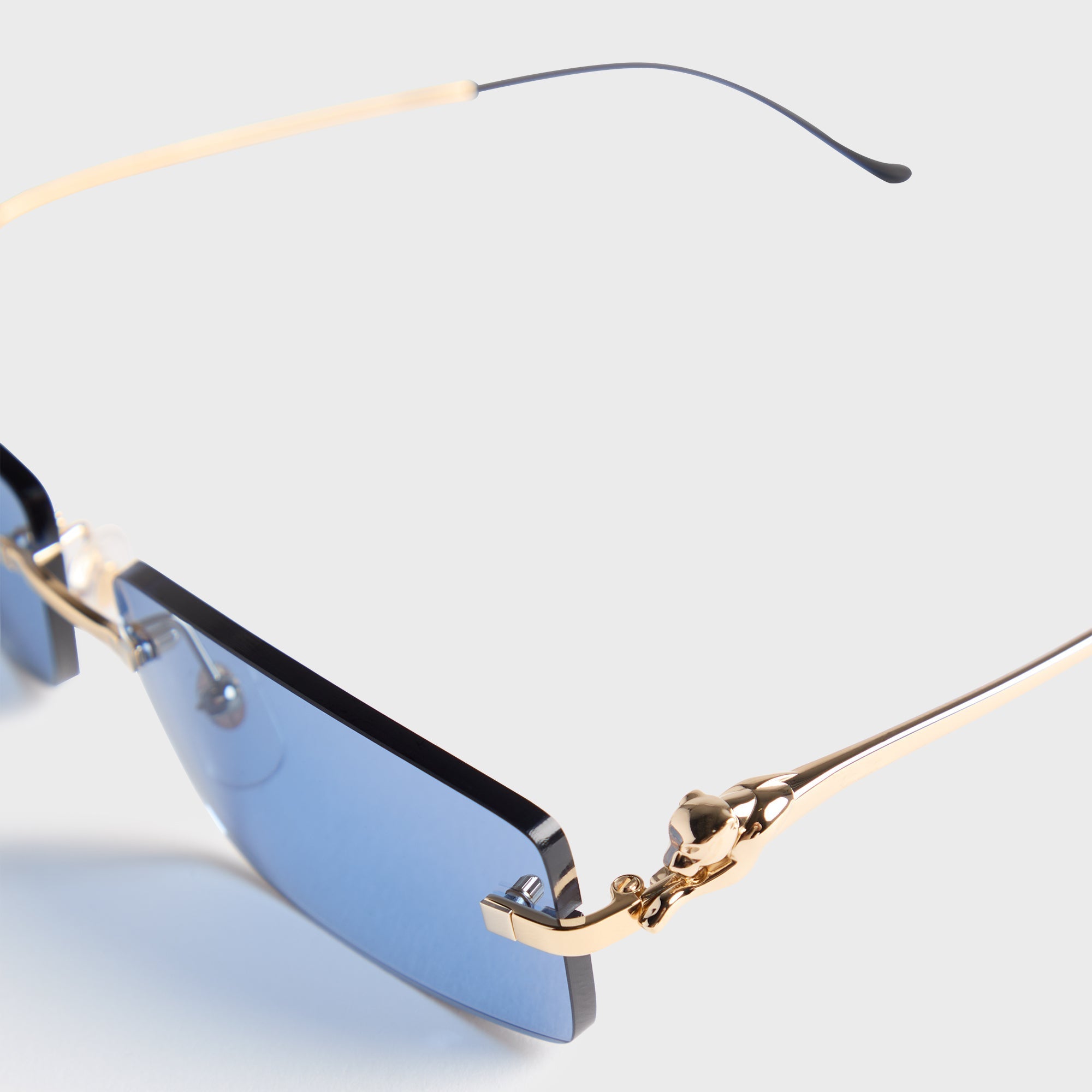 Cartier Rectangle L Sunglass Unisex Metal - Gold / Blue – Kith