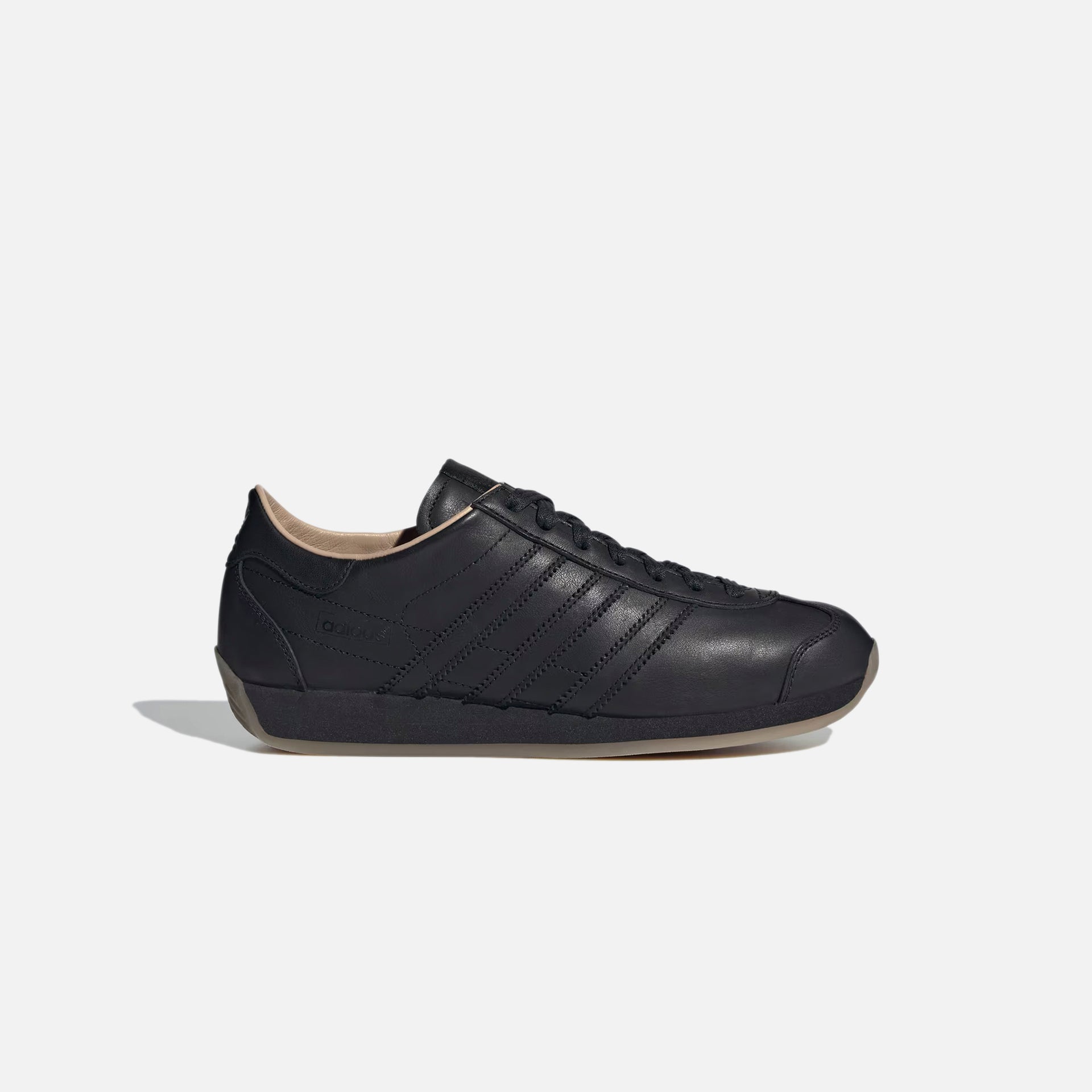 adidas Country Japan - Core Black / Gum