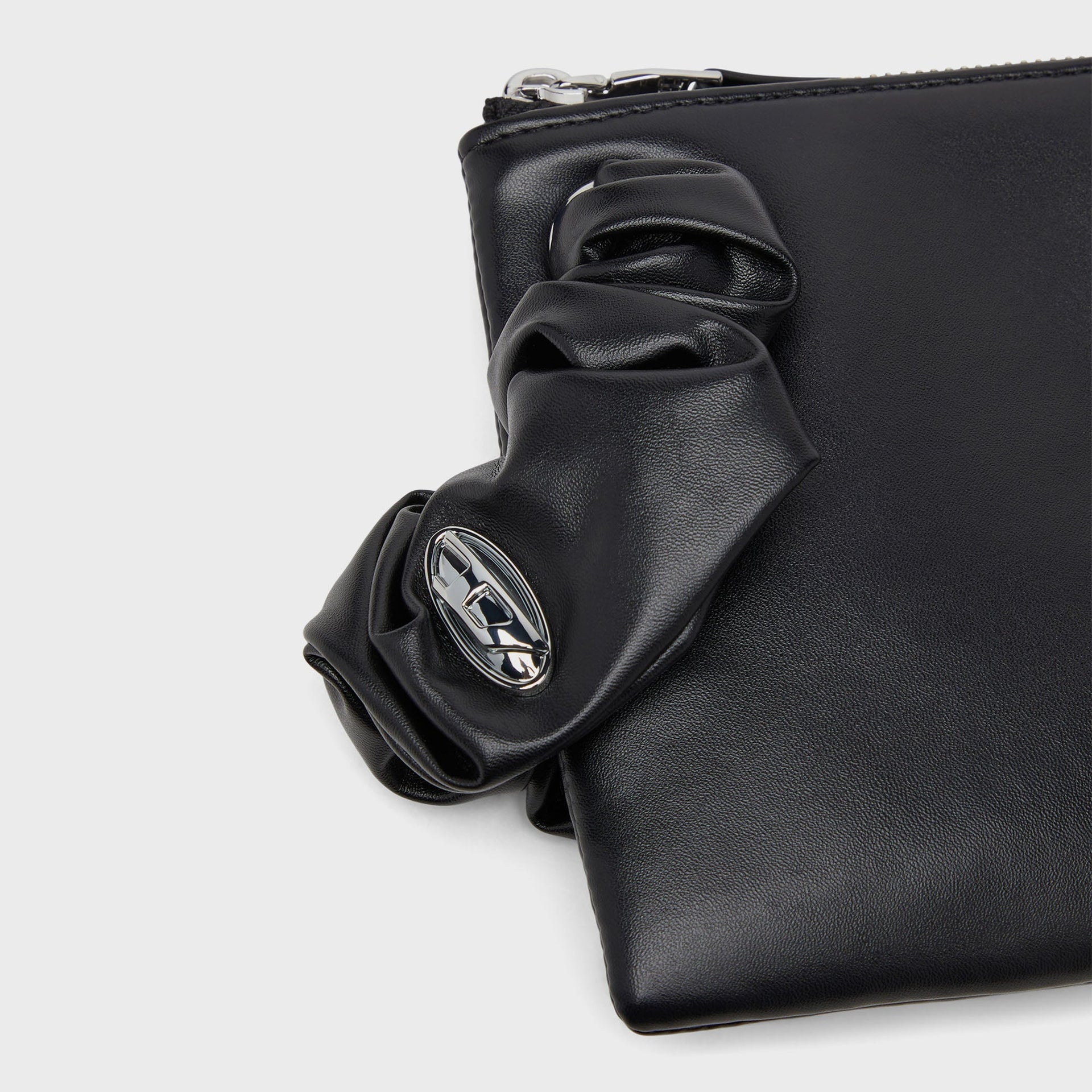 Diesel Grab-D 2.0 Pouch Wallet - Black