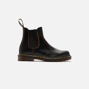 Dr. Martens Vintage 2976 Made In England Chelsea Boot - Black Quilon