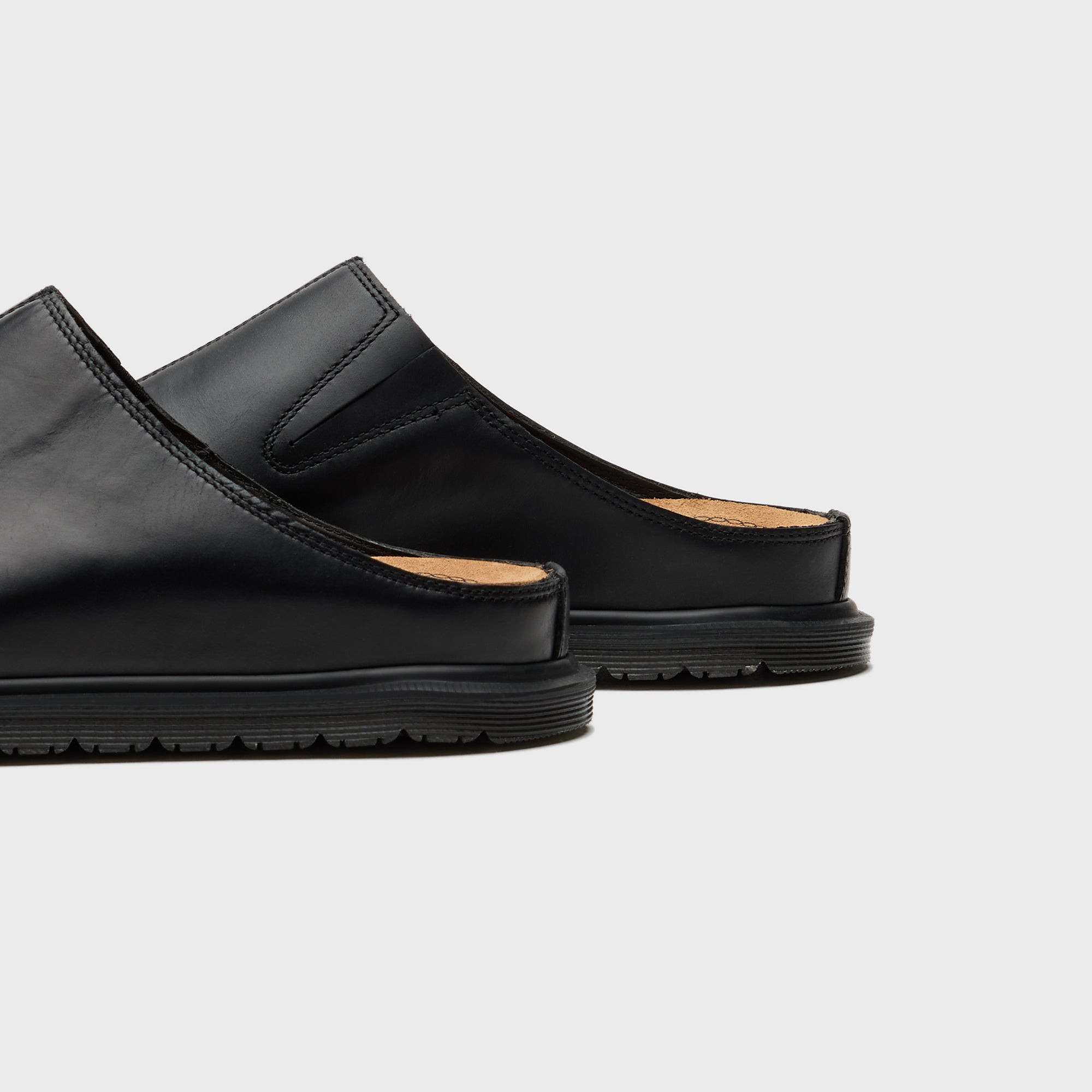 Dr. Martens San Leather Mule - Black Orleans – Kith