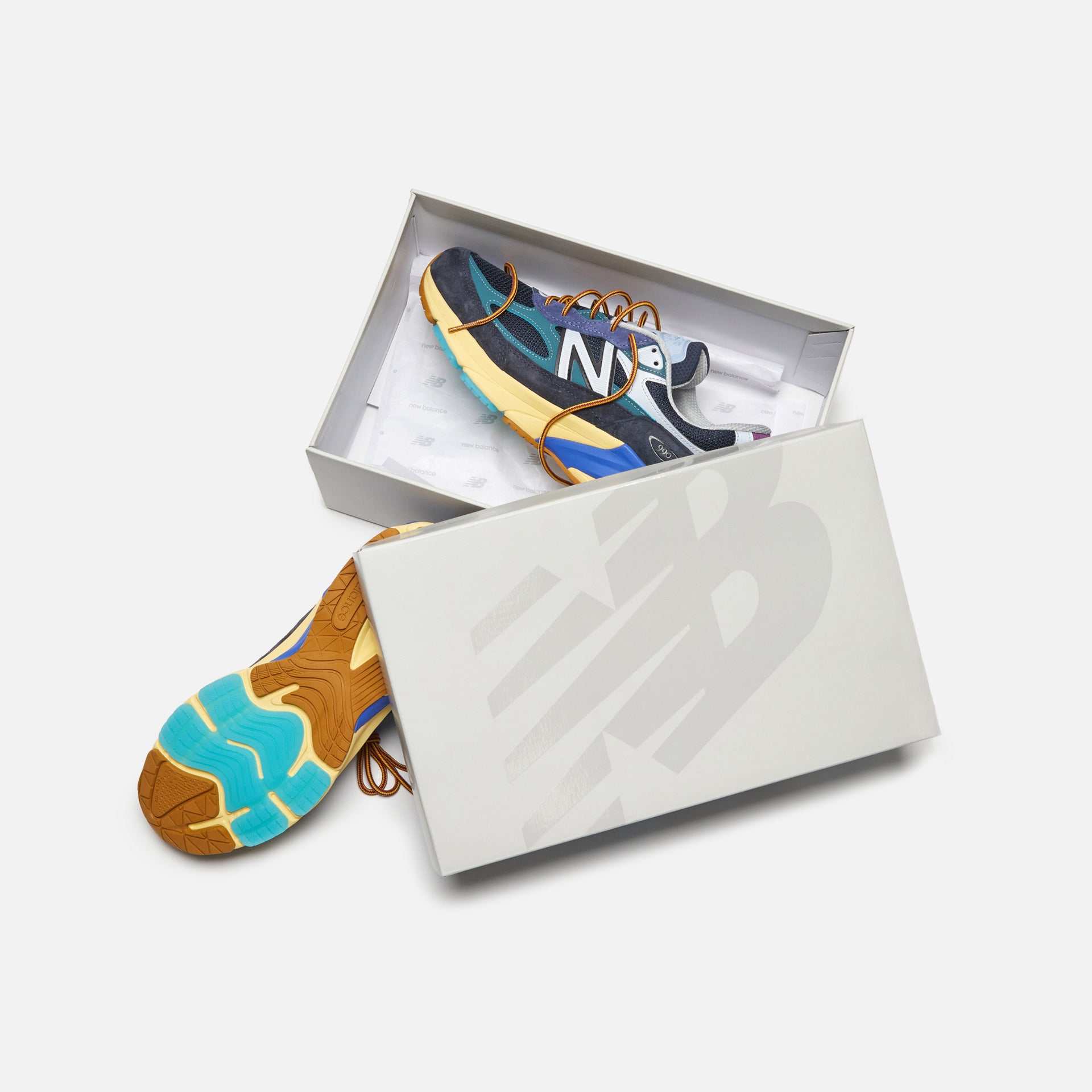 New Balance x Action Bronson 990v6 - Eclipse / Popcorn