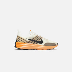 Nike Lunar Roam - Summit White / Black / Coconut Milk / Khaki