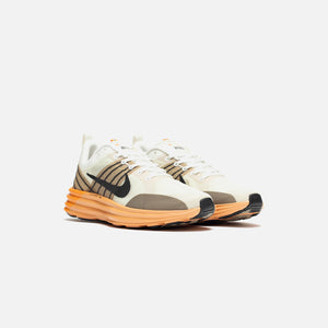 Nike Lunar Roam - Summit White / Black / Coconut Milk / Khaki