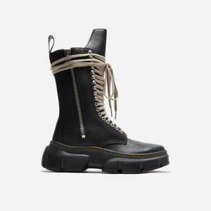 Dr. Martens x Dustee Heeled Boots918 Calf Length DMXL Boot - Black