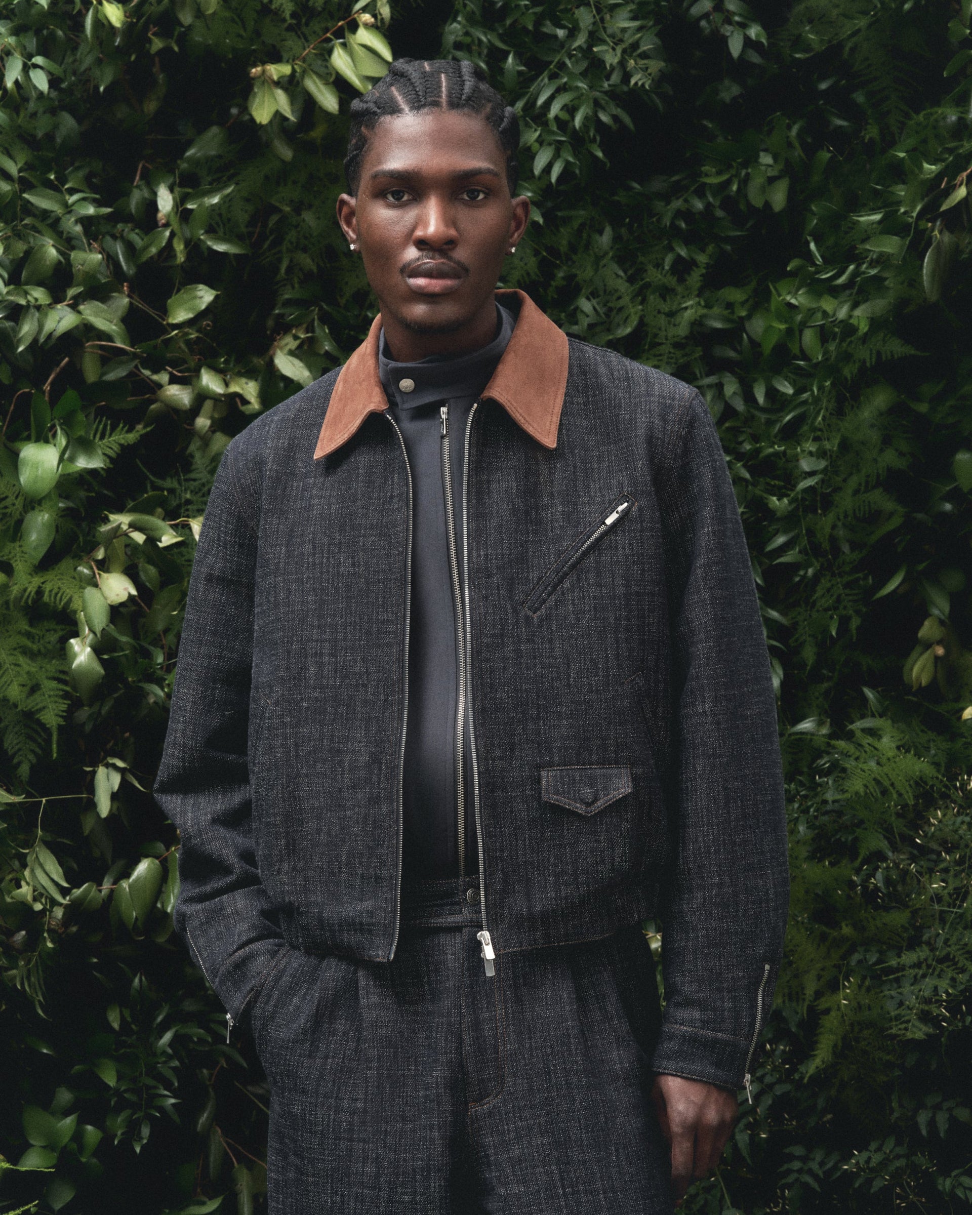 gid://shopify/MediaImage/44829183836436