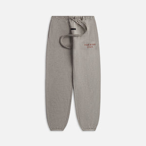 Essentials Fleece Sweatpant - Dark Heather