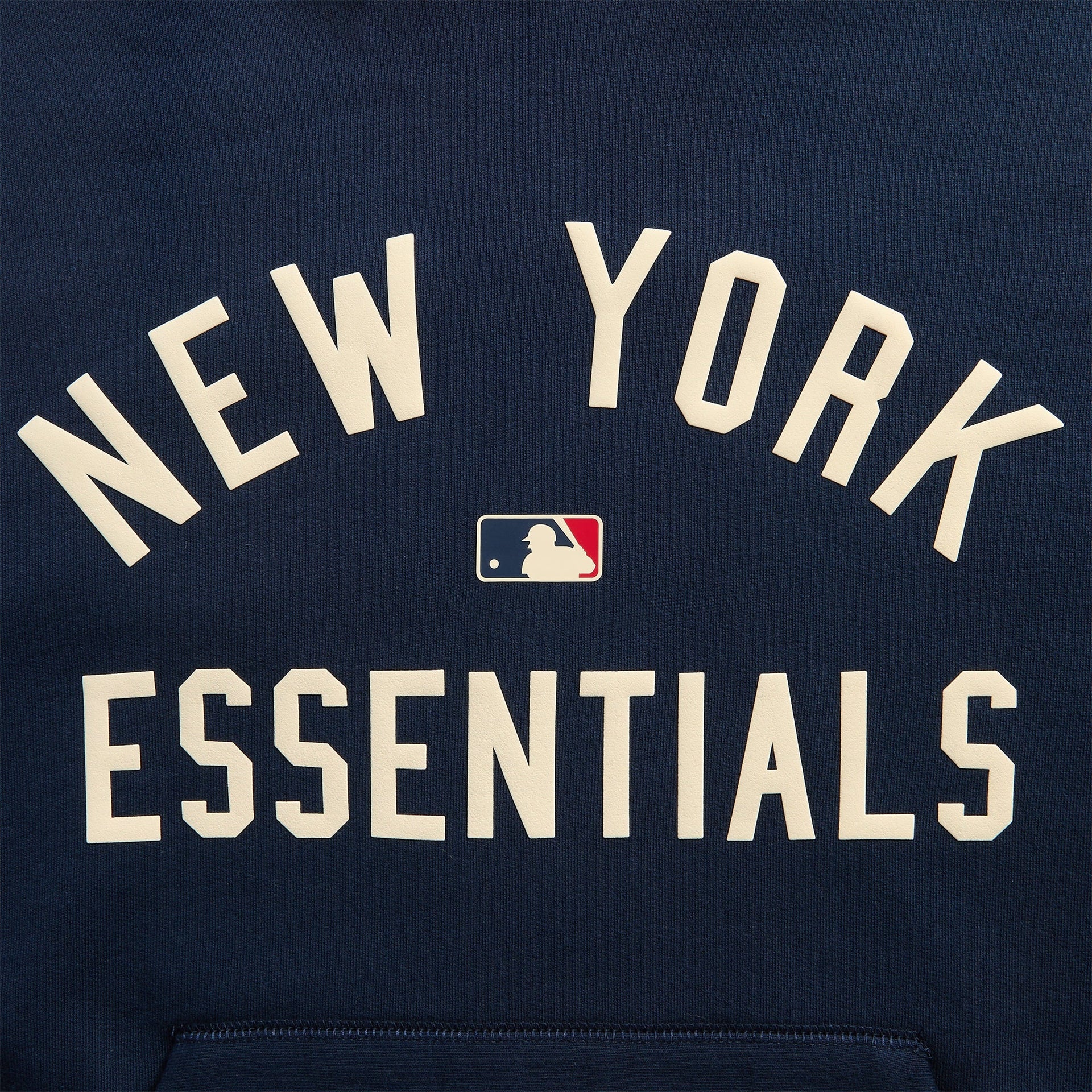 Essentials Yankees Sport Fit Pullover Hoodie - Navy / Warm Heather