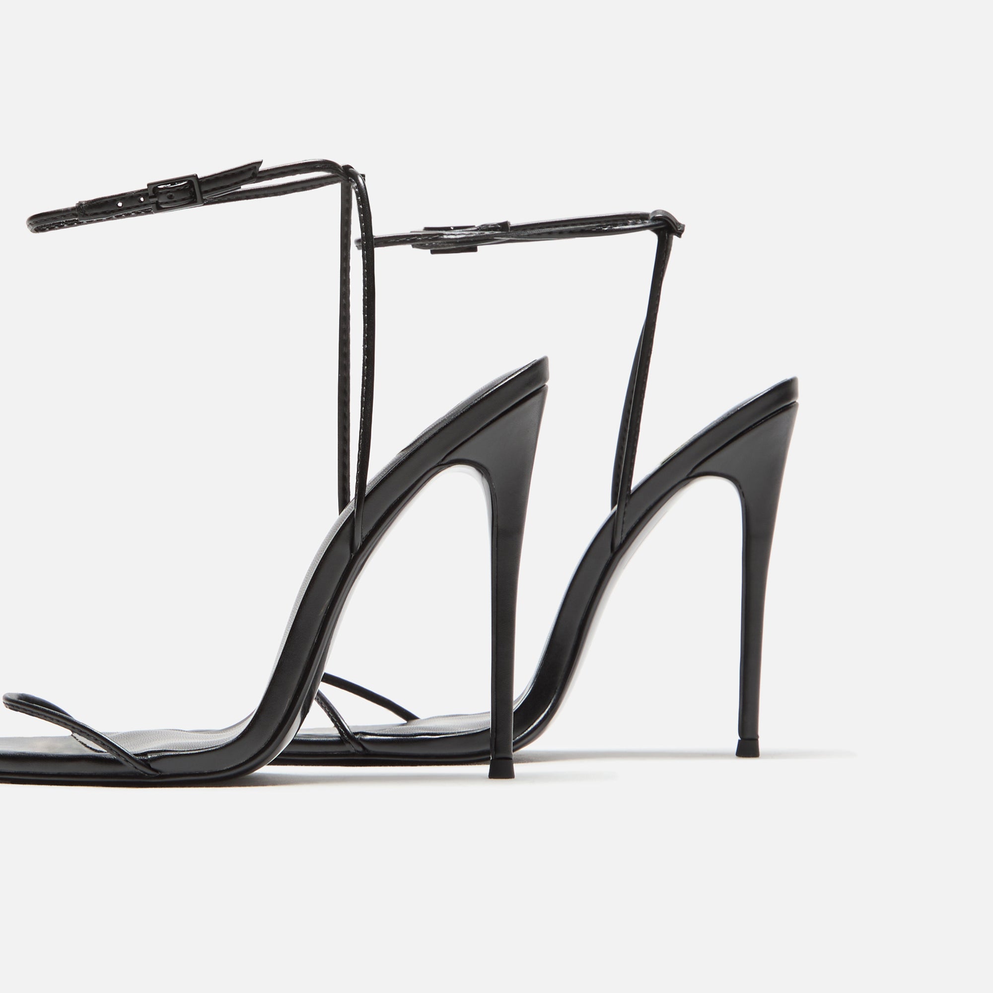 Femme LA The Andx Sandal - Nero – Kith