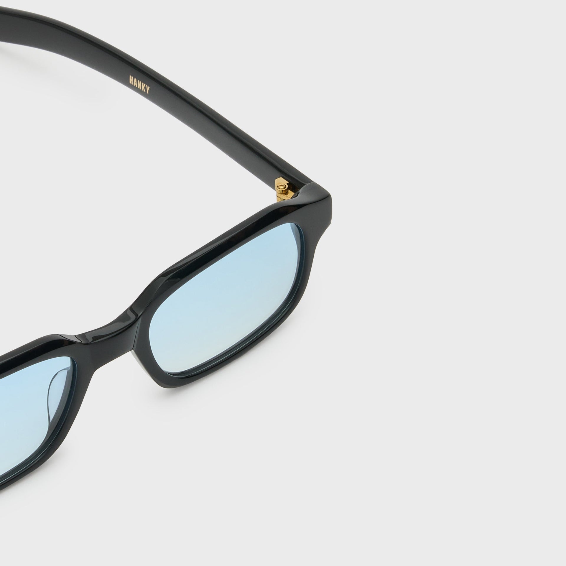 Flatlist Hanky Sunglasses - Solid Black / Light Blue Gradient