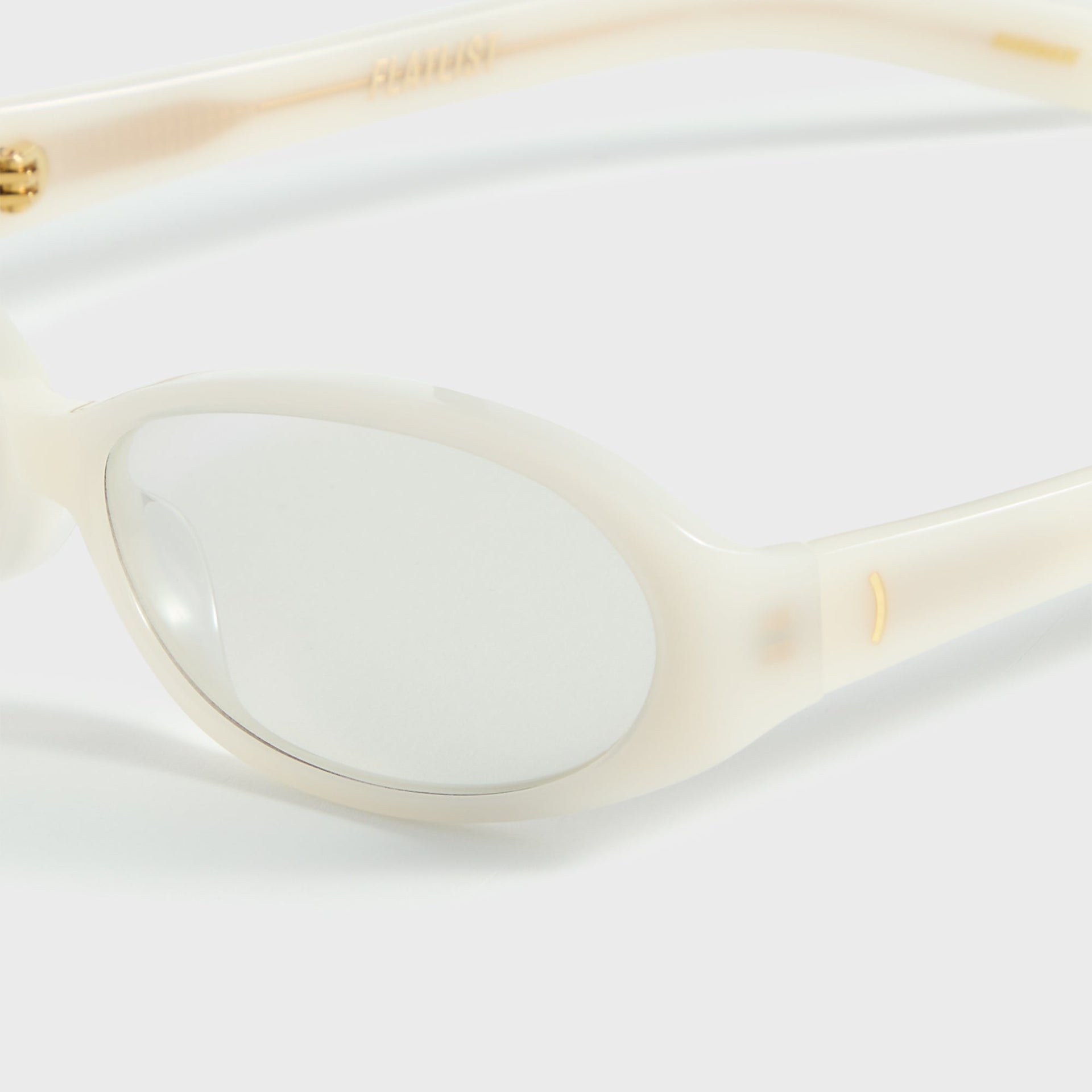 Flatlist Opel - White / Smoke Blue Light Lens