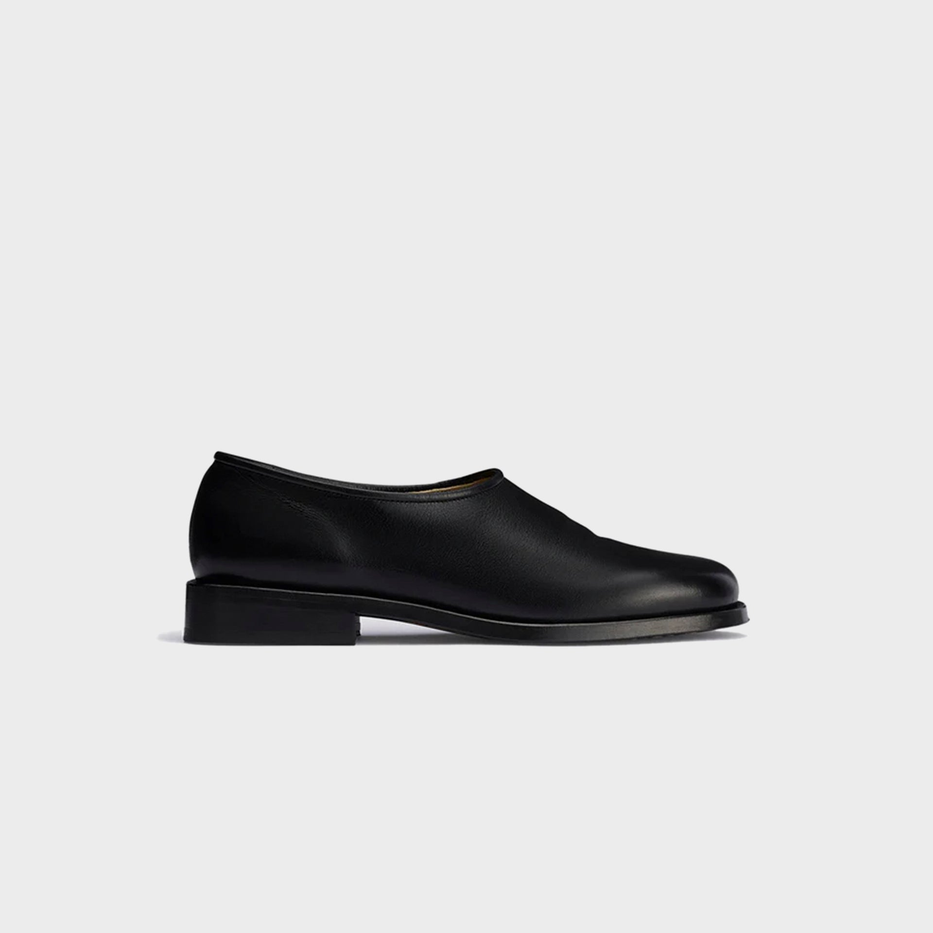 Lemaire Anatomic Slip On - Black