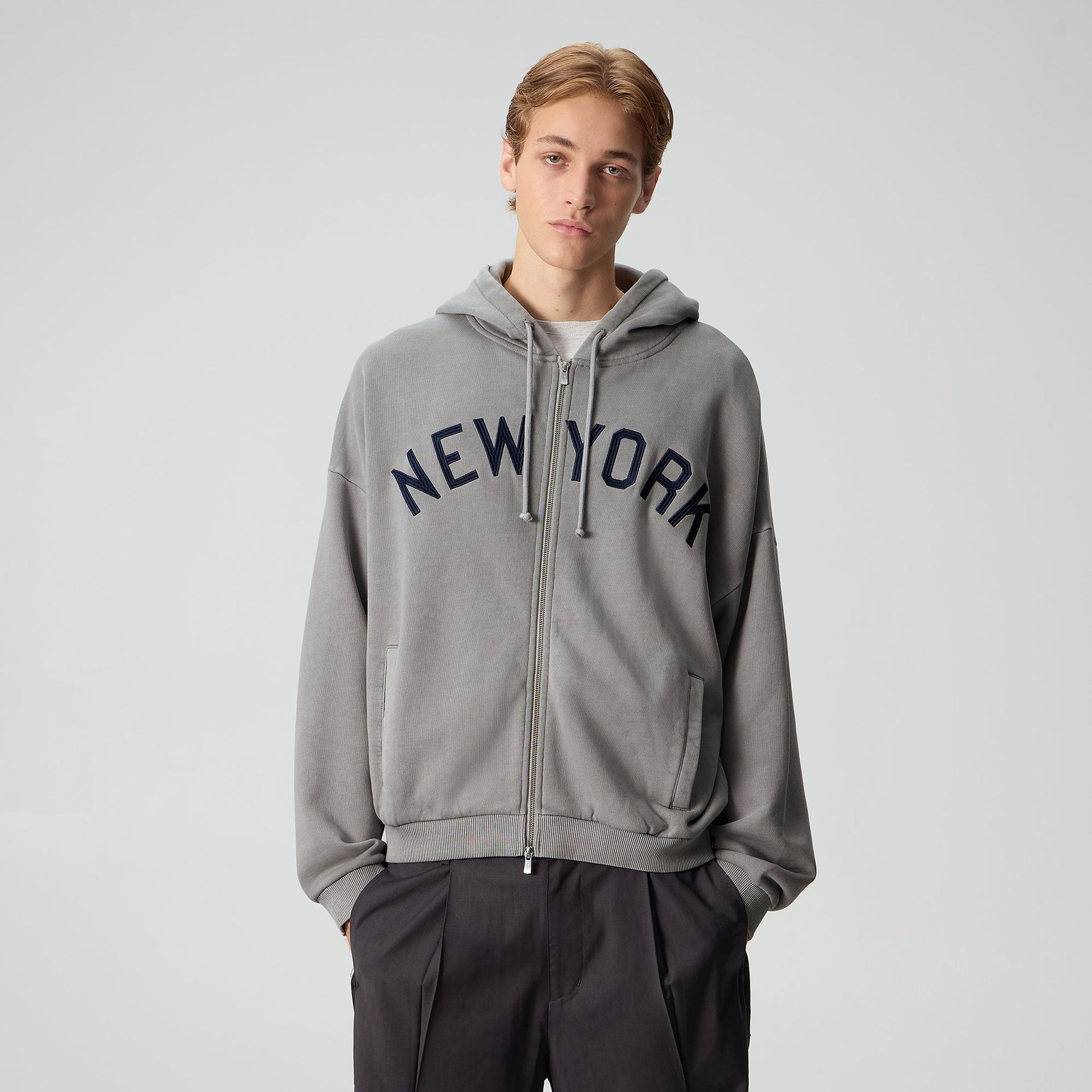 Kith for the New York Yankees Braxton Full Zip Hoodie - Statue - PH