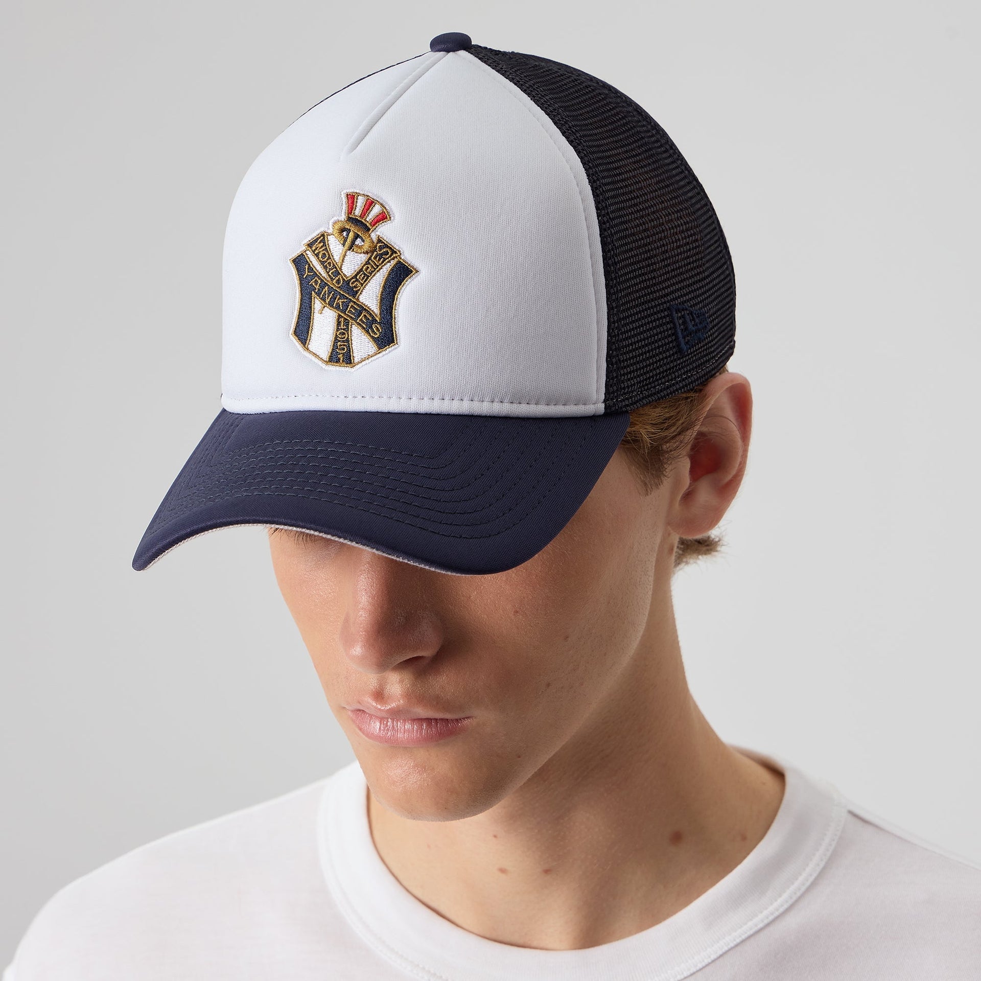 Kith & New Era for the New York Yankees 9FORTY A Frame Trucker Snapback - Nocturnal - PH