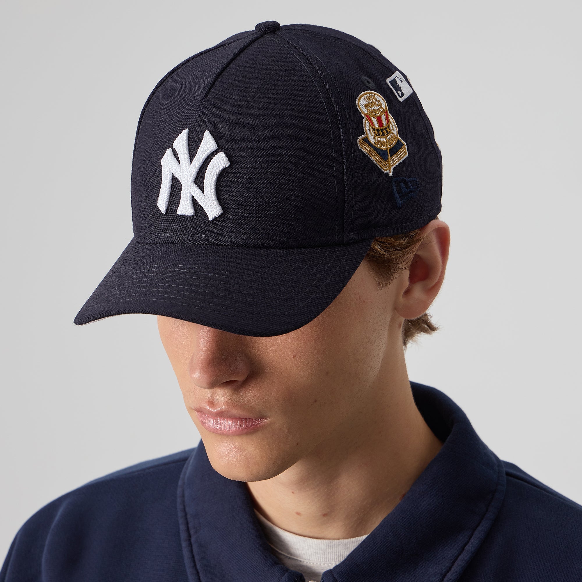 Kith & New Era for the New York Yankees 9FORTY MCrown A Frame Cap - No