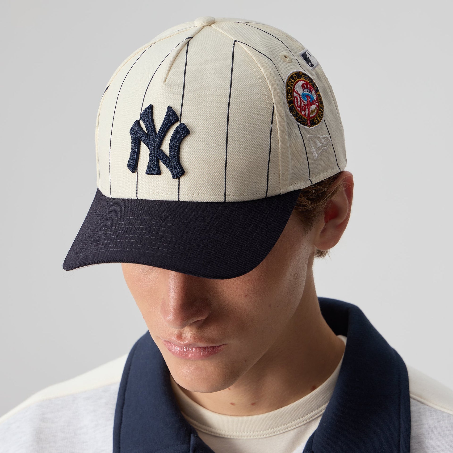 Erlebniswelt-fliegenfischenShops & New Era for the New York Yankees Stripe 9FORTY MCrown A Frame Cap - Sandrift