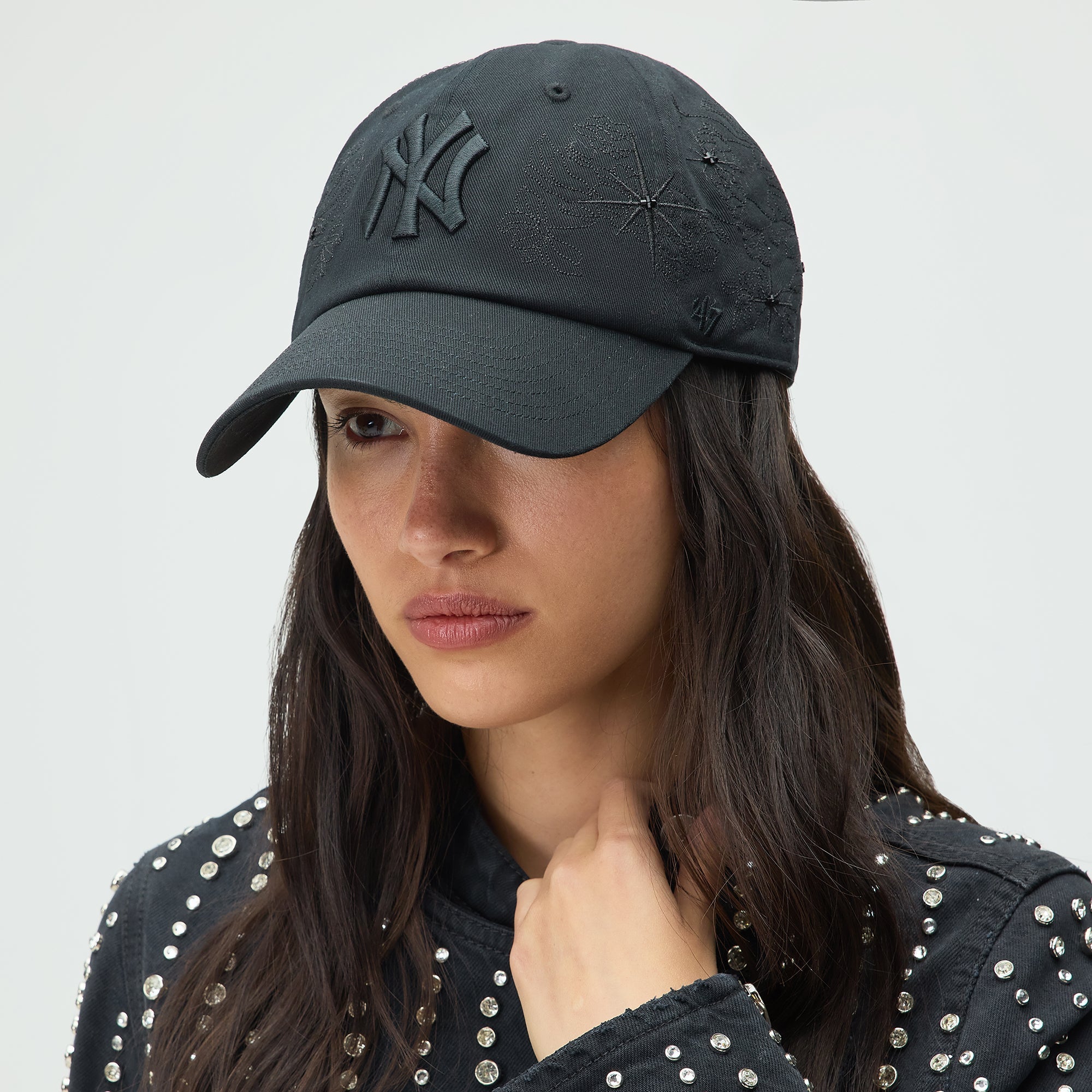 最終値下げ（BLACKPINK LiSA着用）Kith ×ヤンキースキャップ Lisa for Kith Women & '47 for the New York Yankees Clean Up Classic Ca