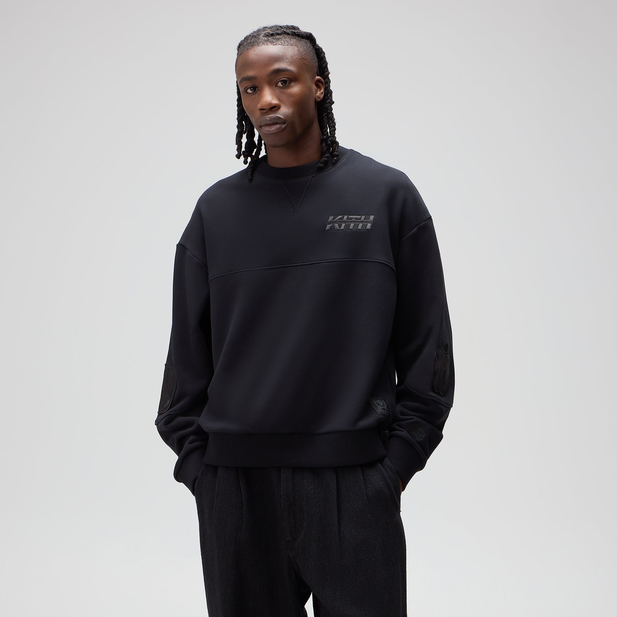 Kith for the New York Knicks Tonal Vintage Crewneck - Black