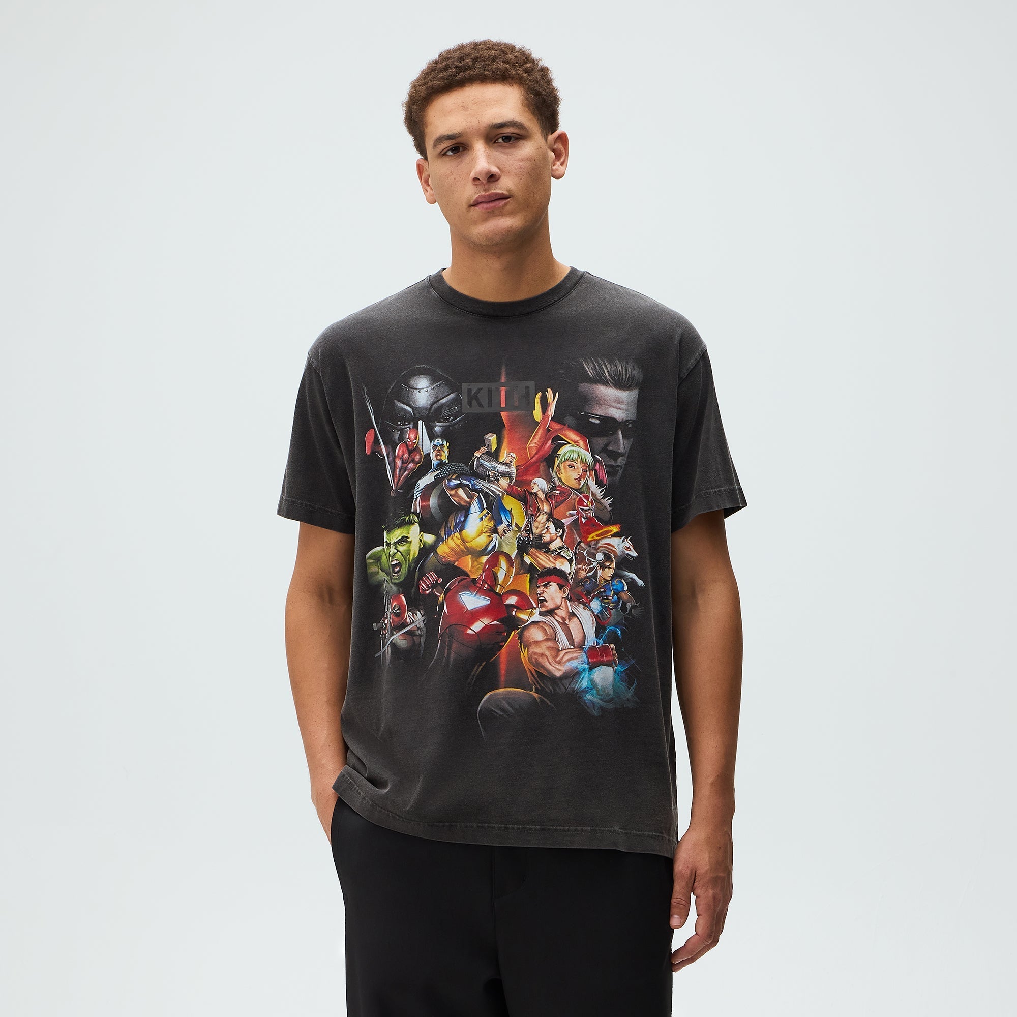 トップス Kith Marvel Capcom Super Heroes Tee XL Marvel vs. Capcom | Kith Heroes vs. Street Fighter Vintage Tee - Black