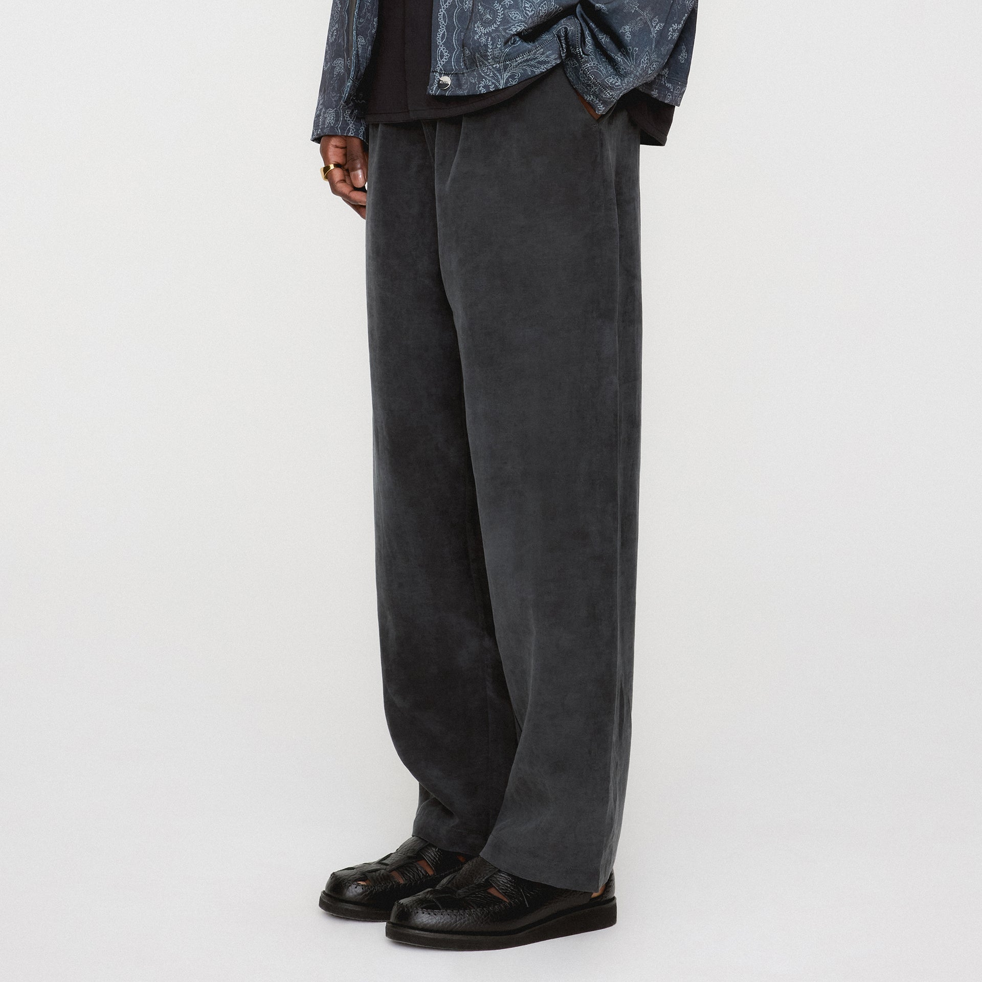 Kith Cupro Linen Grayson Pant - Black