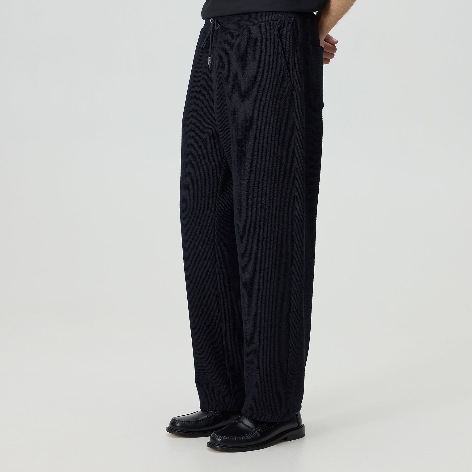 kith パンツ KHM061092-001-Front.jpg?v=