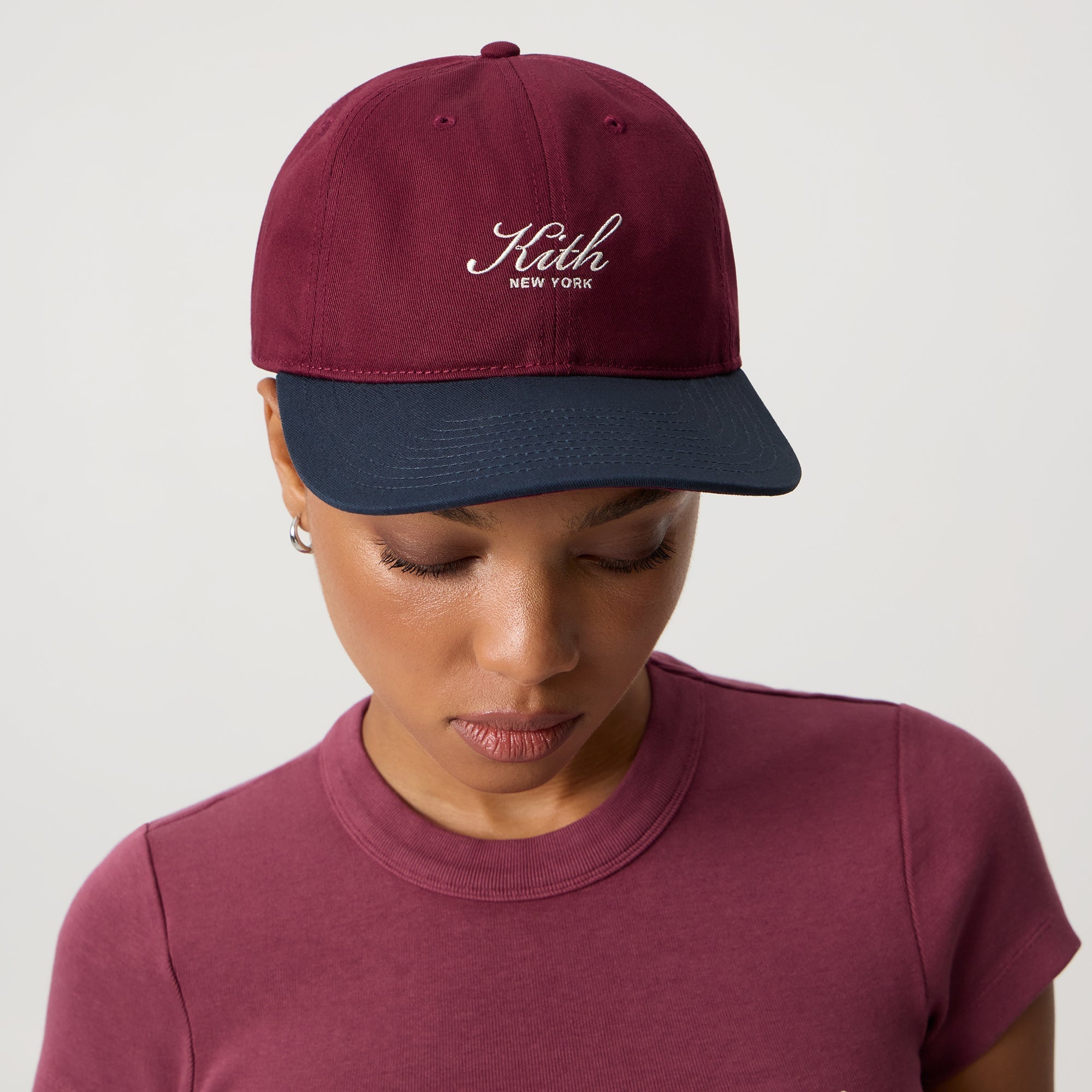 Kith Women Two-Tone Twill Kith Script Classic Cap - Magma