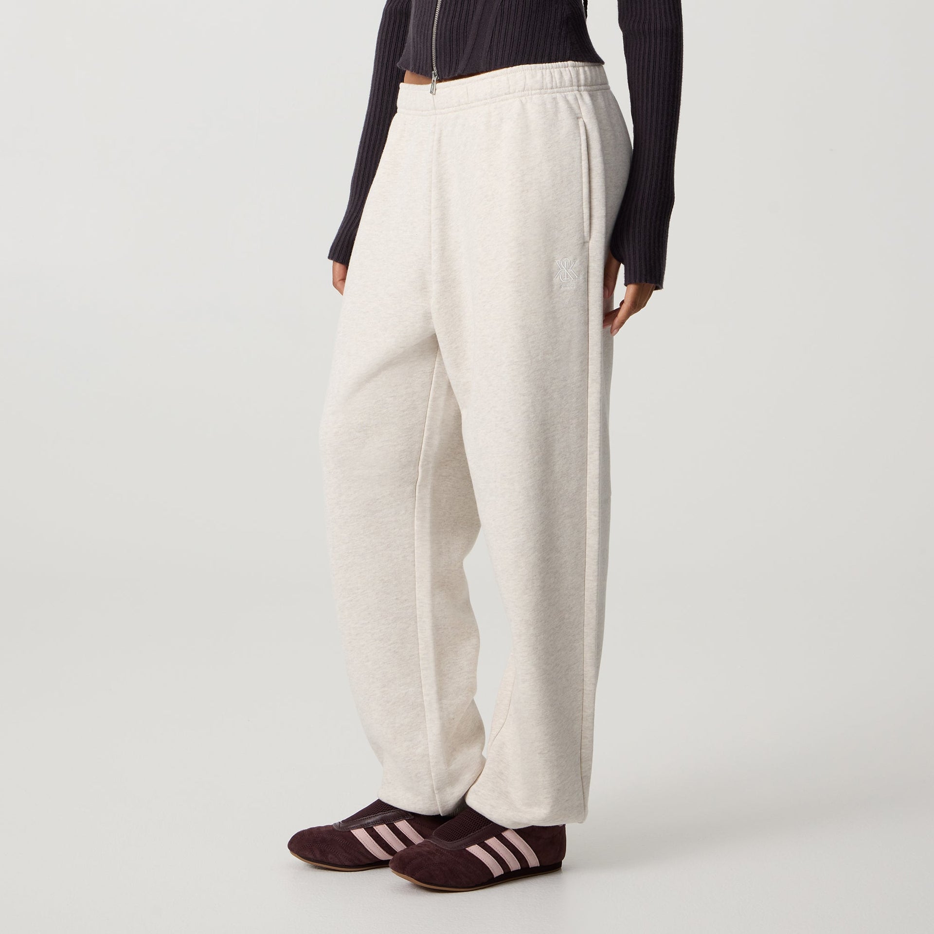 Kith Women Chelsea III Crest Sweatpant - Sandy Heather - PH