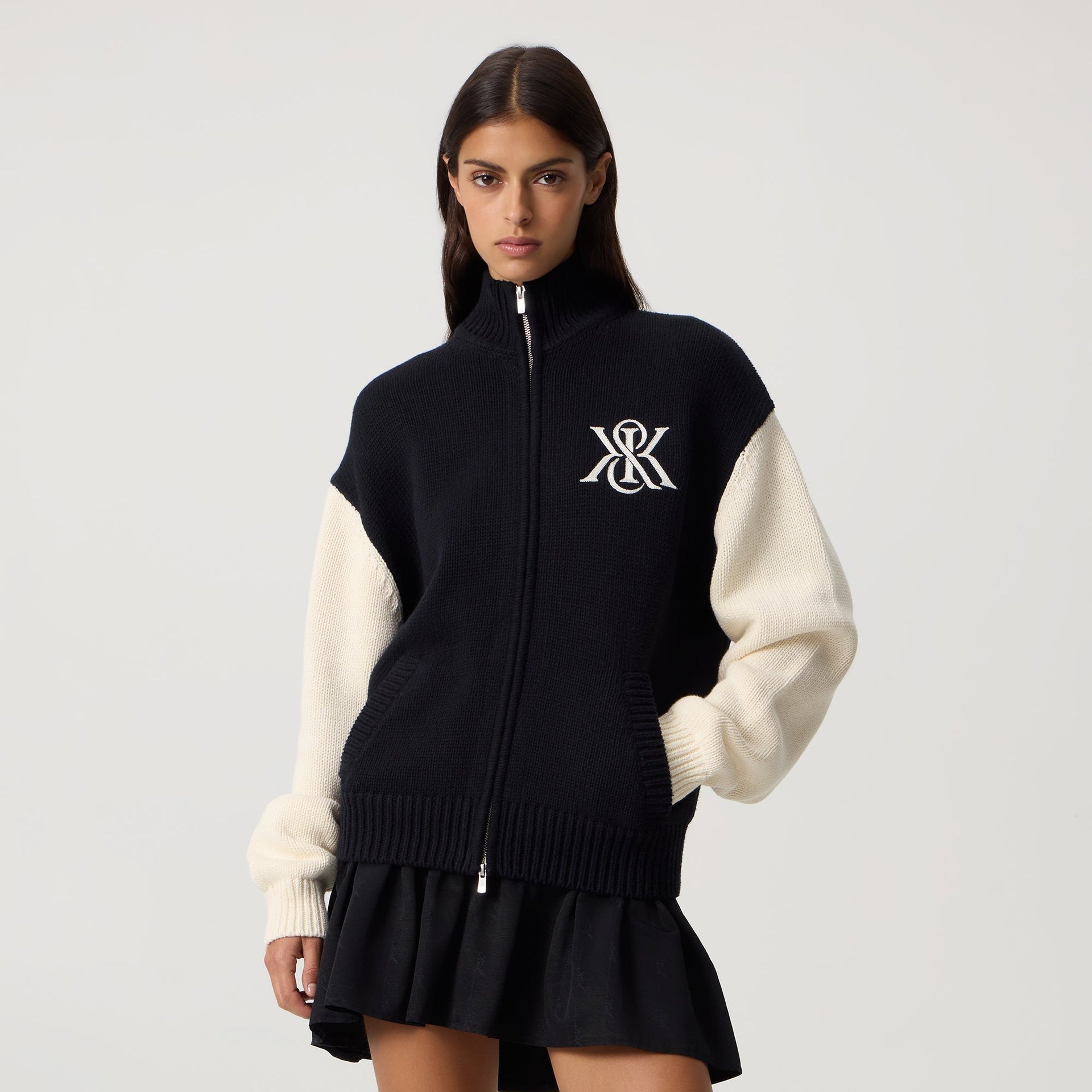Kith Women Oversized Wyler Full Zip Crest Sweater - Black - PH