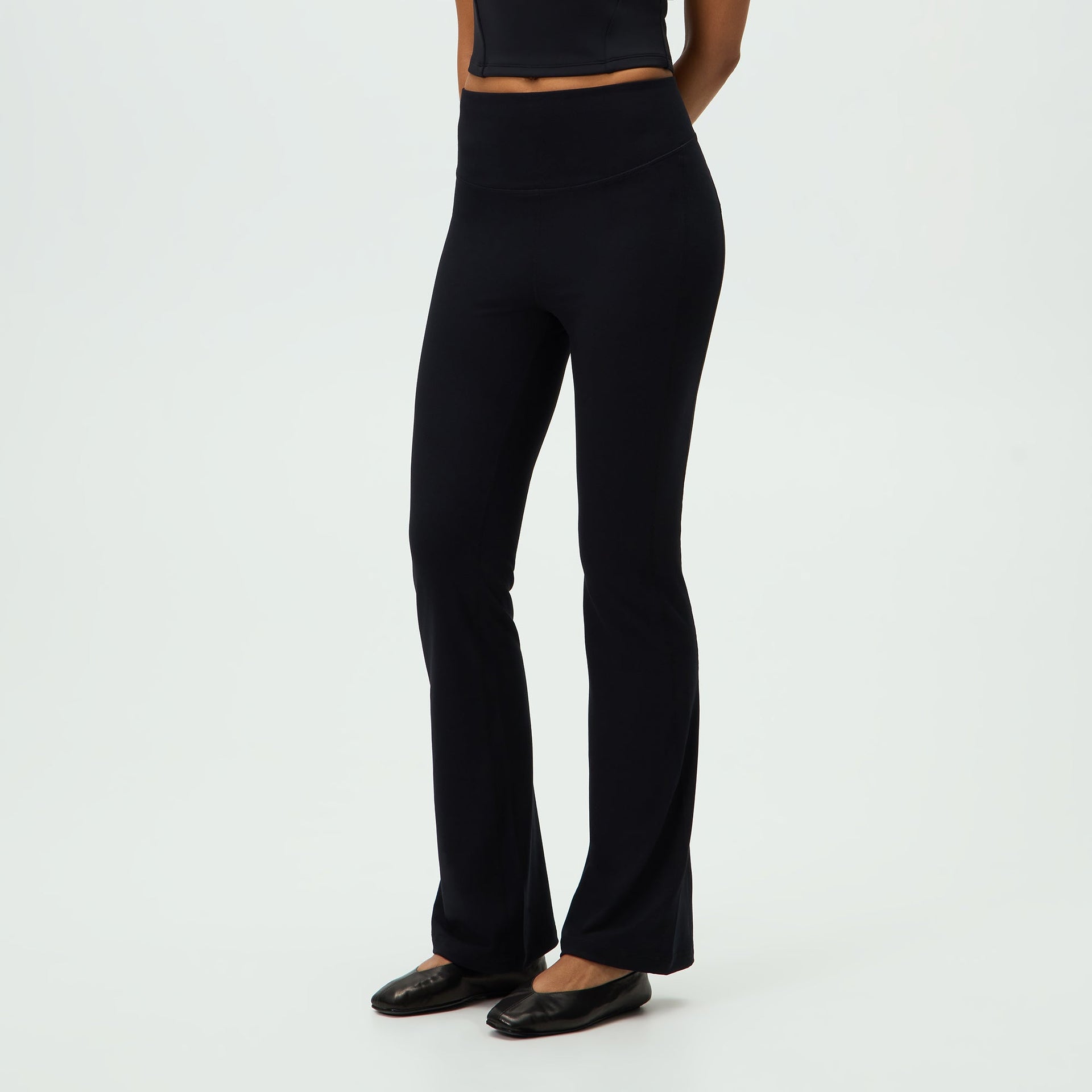 Kith Women Studio Straight Leg Leggings - Black