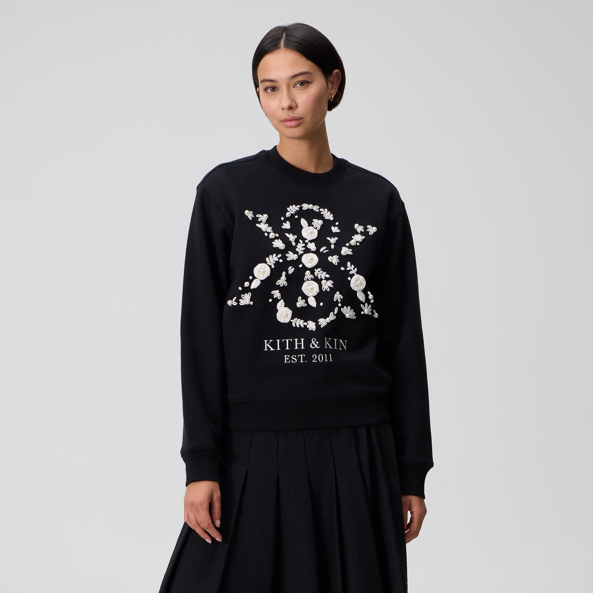 Kith Women Ashwin Pearl Crest Crewneck - Black - PH