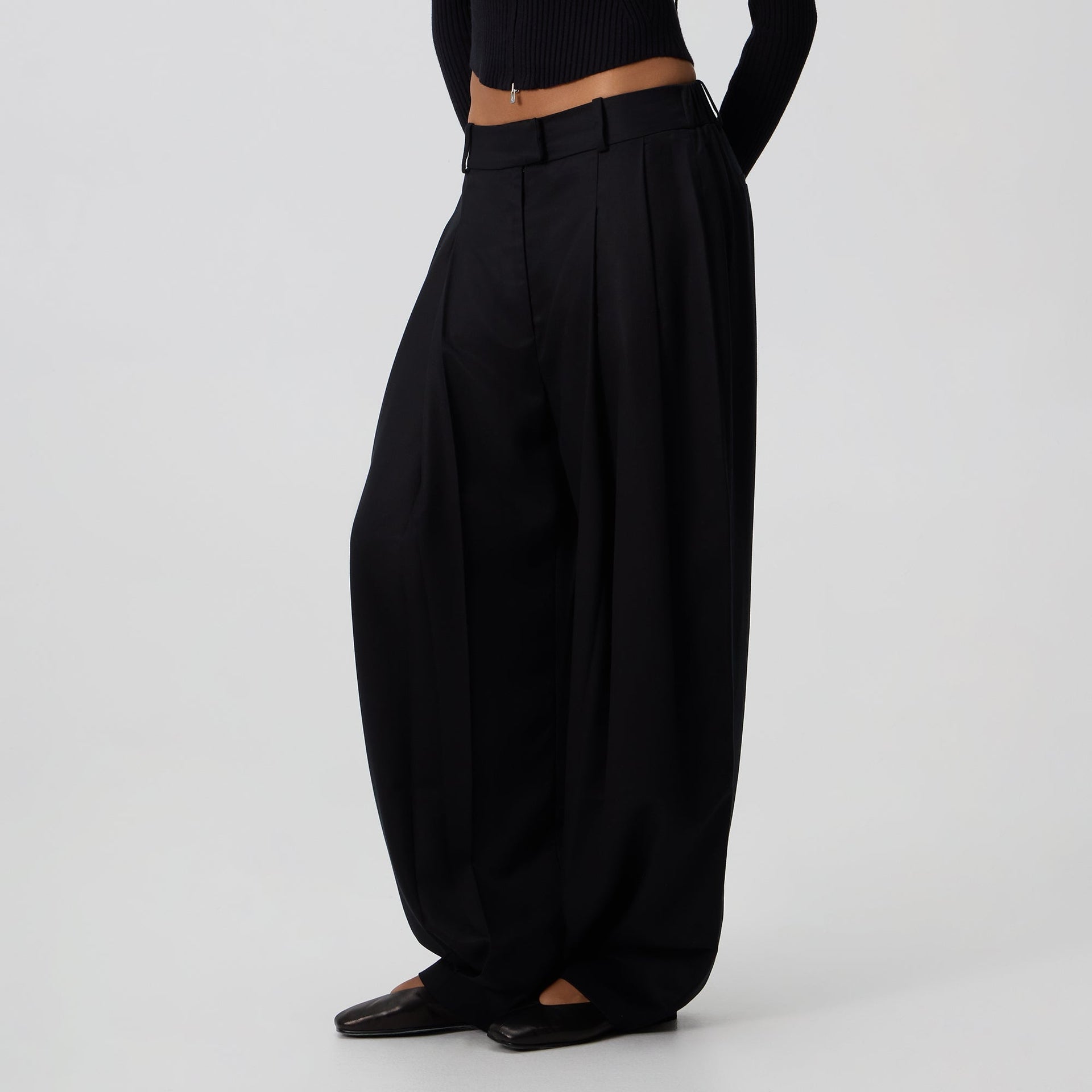 Kith Women Kinsley Pleated Trouser - Black - PH