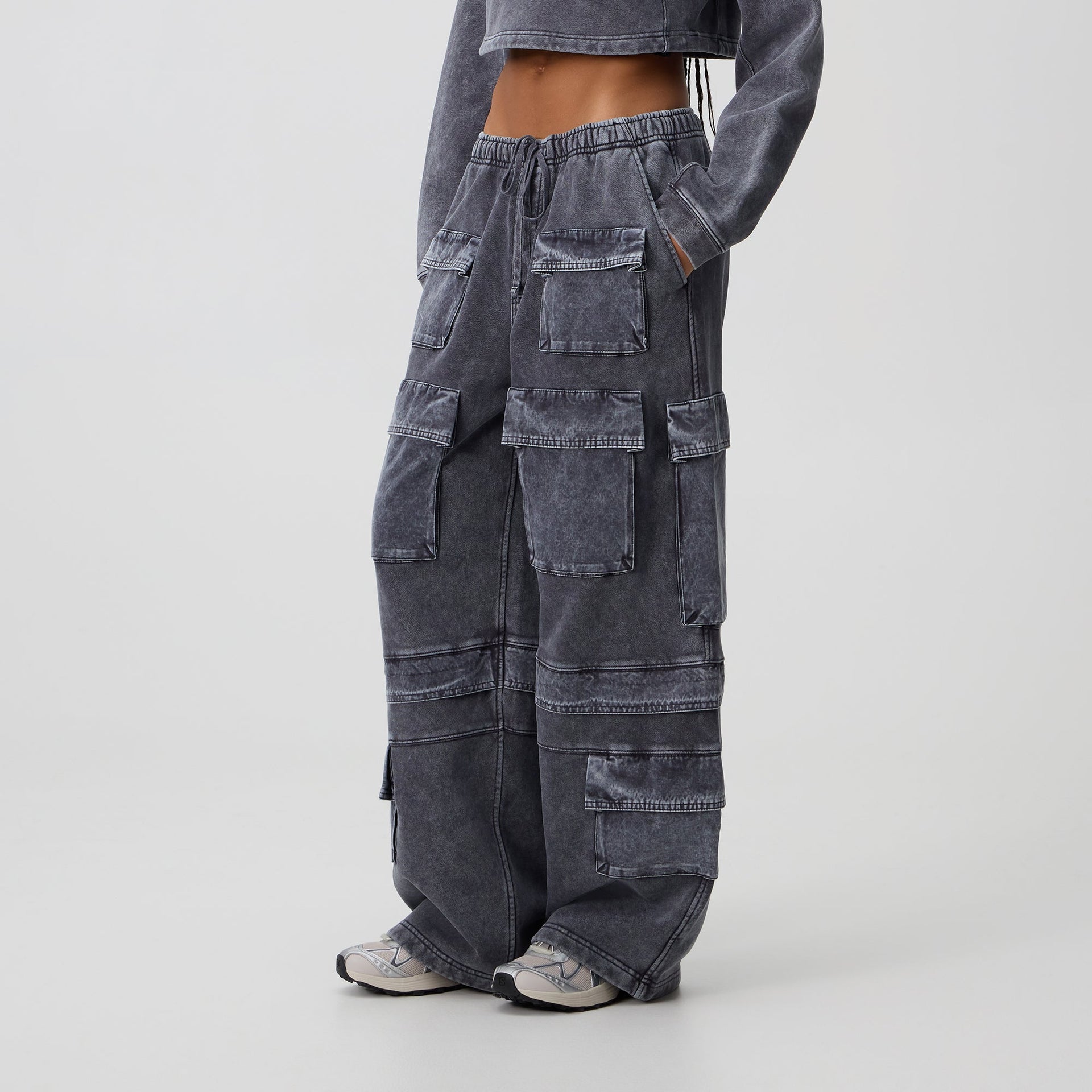 Kith Women Zayn Cargo Sweatpant - Overcast
