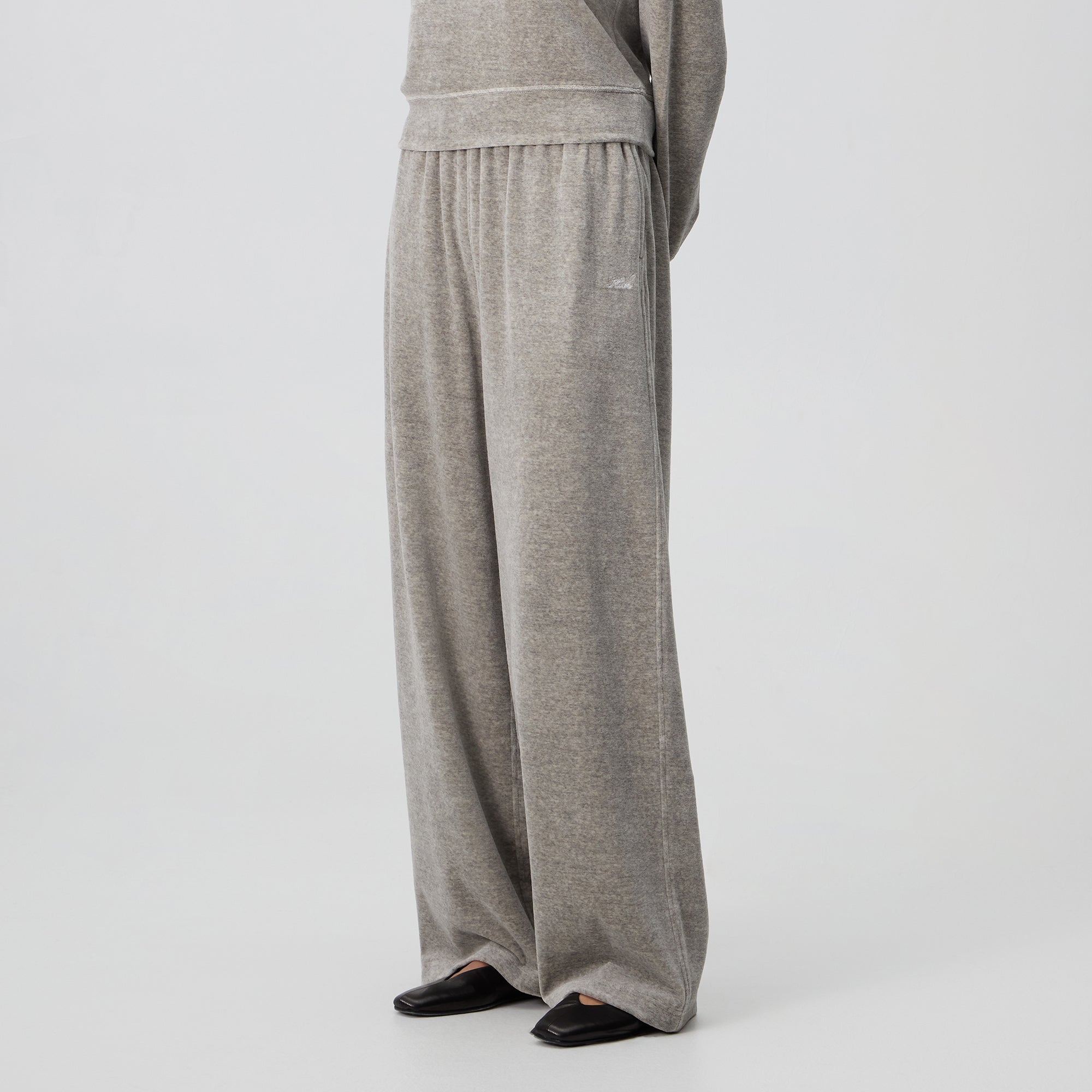 Kith Women Ava II Velour Pant - Light Heather Grey