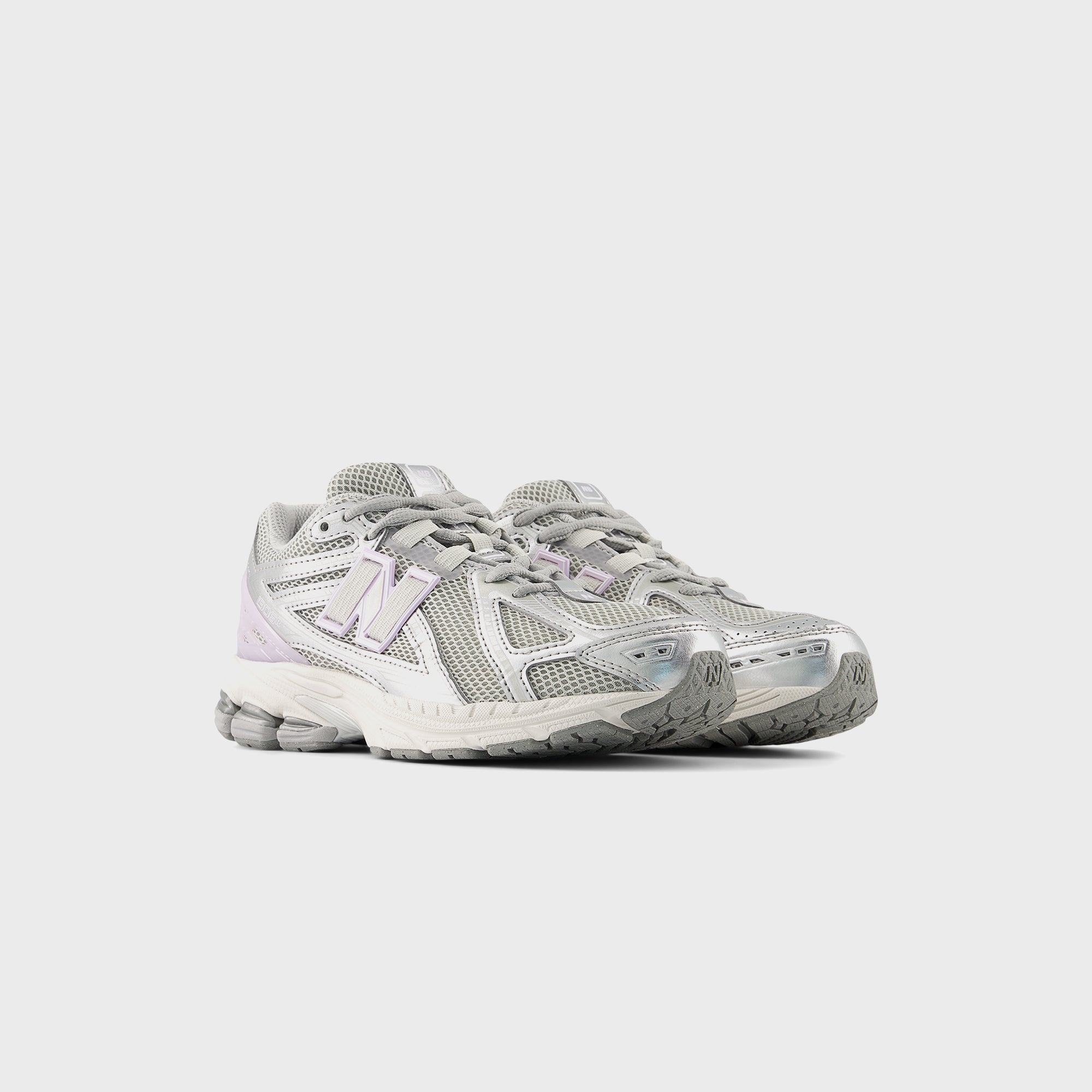 ★New Balance★ New Balance 1906 Women's Sneakers Silver M19 New Balance 1906 sneakers in silver | ASOS