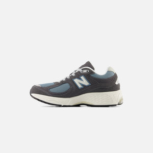 New Balance GS 2002R - Magnet