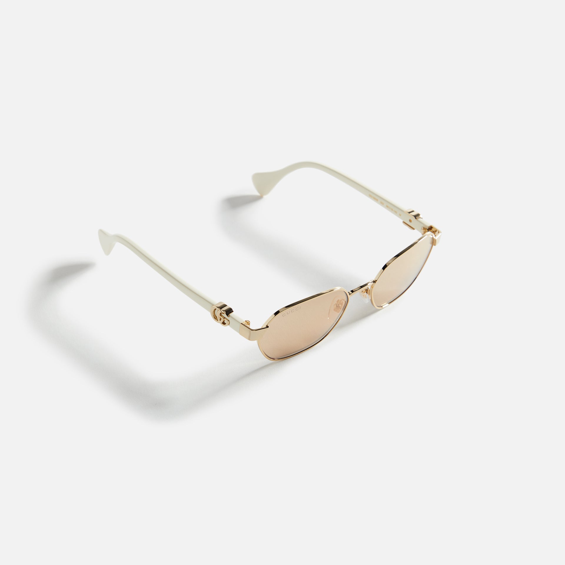 Gucci Metal Oval 56 Frame - White