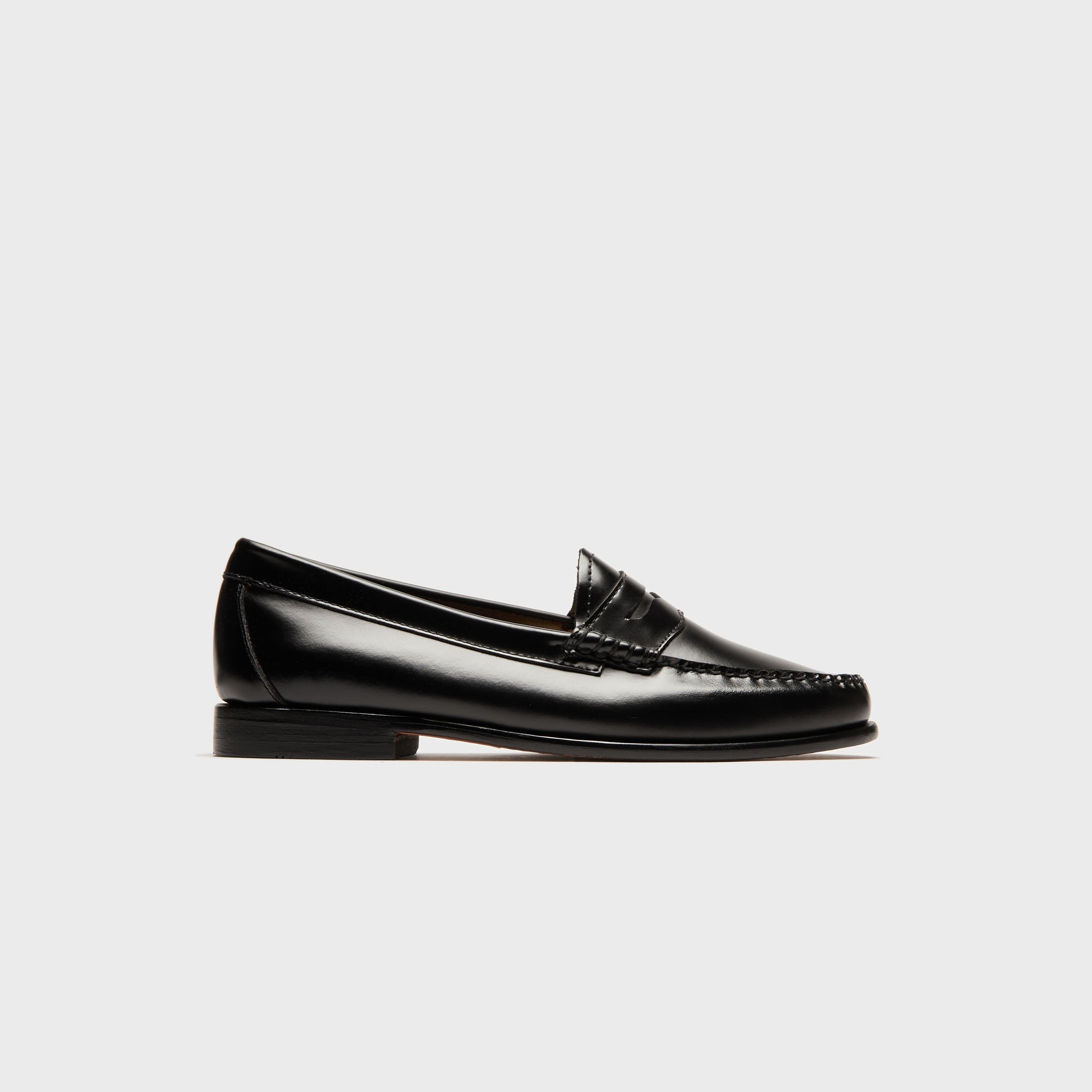 G.H. Bass WMNS Whitney Weejun Venetian Loafer - Black – Kith