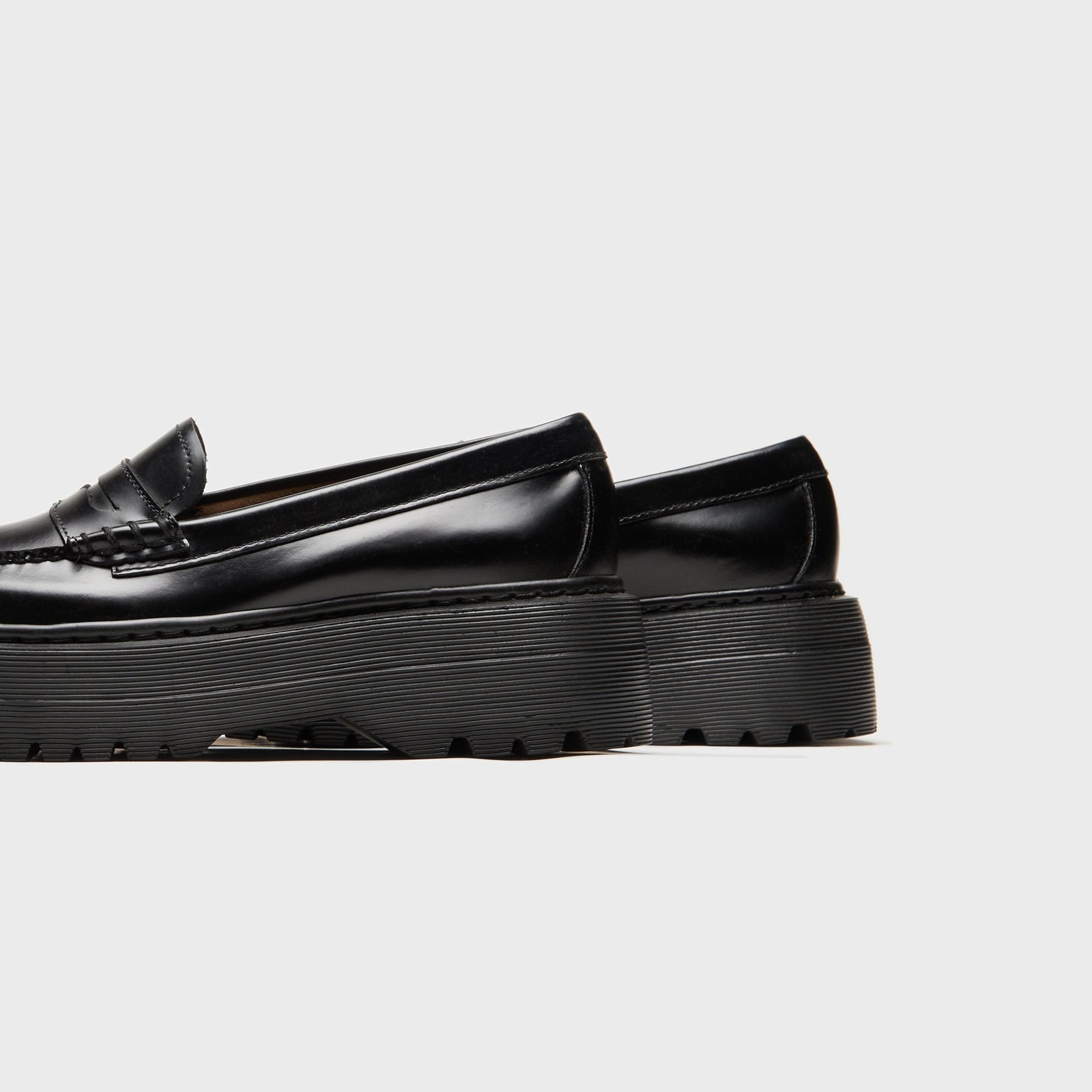 G.H. Bass WMNS Whitney Platform Weejuns Loafer - Black