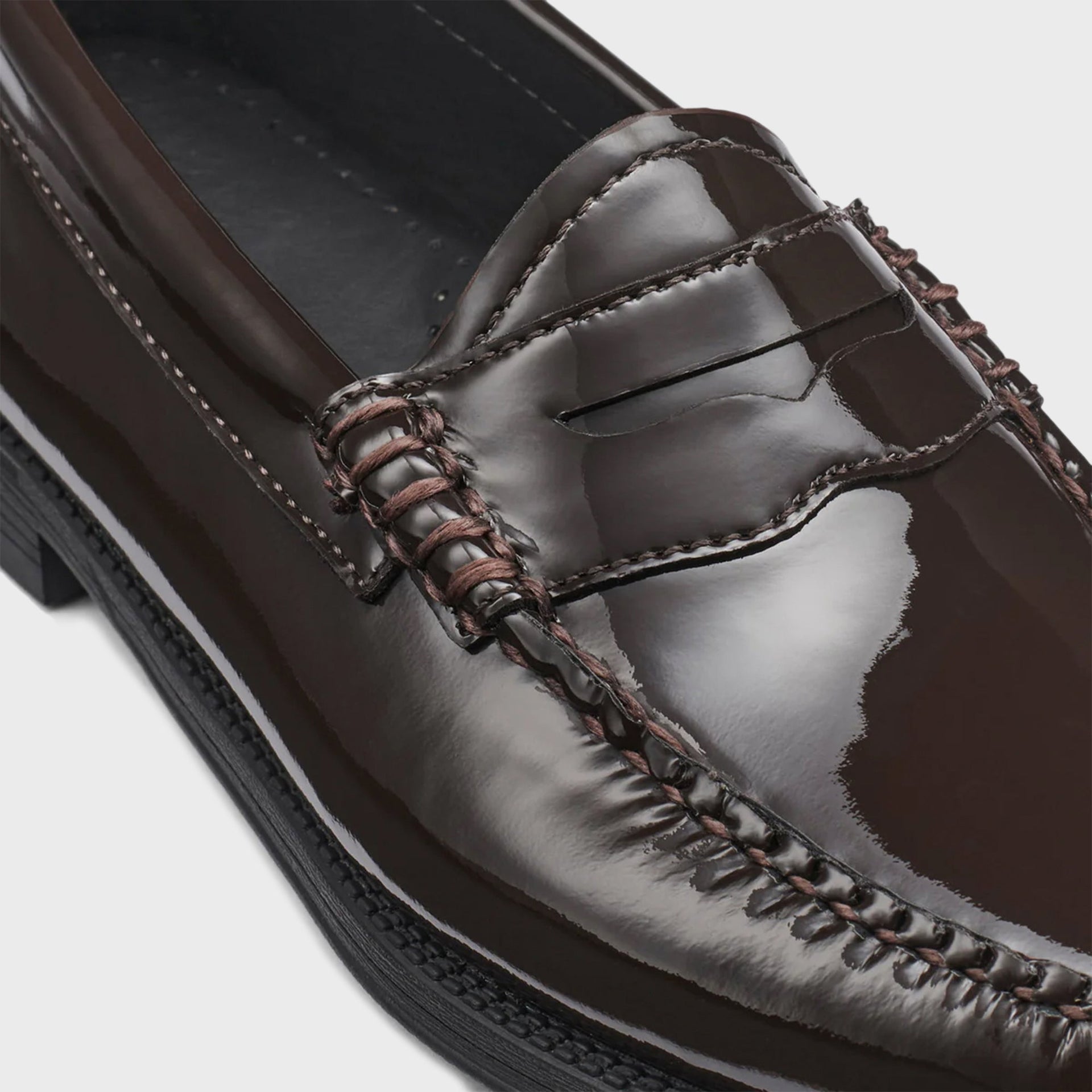 G.H. Bass WMNS Whitney Easy Weejun Loafer - Dark Brown