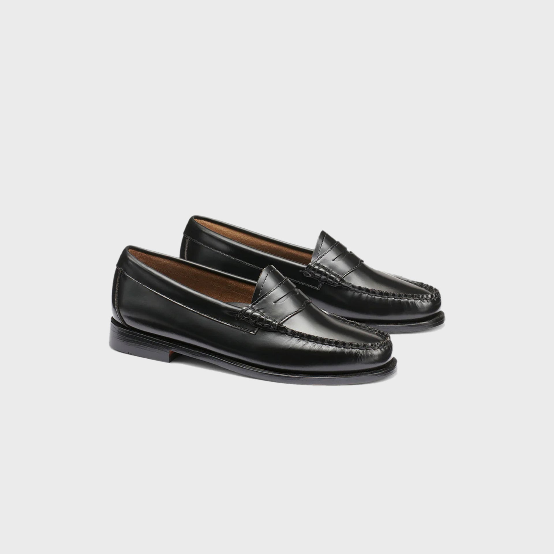 G.H. Bass WMNS Whitney Weejun Venetian Loafer - Black