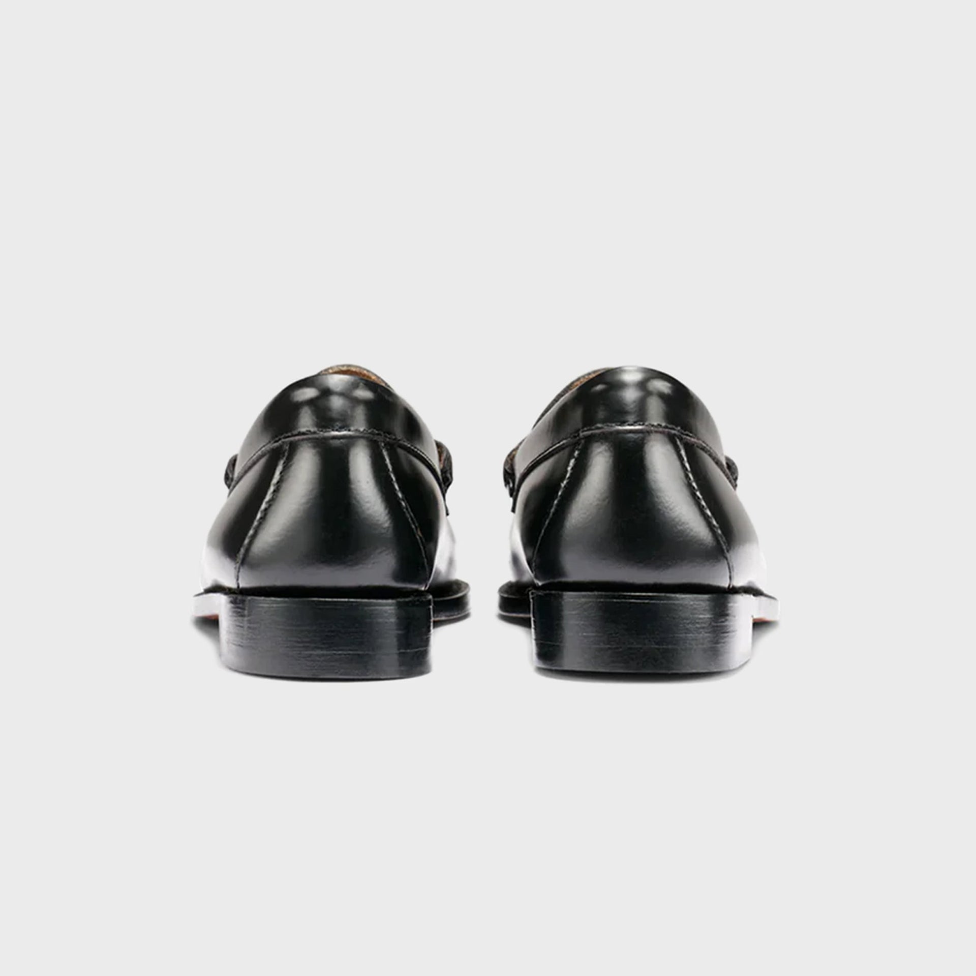 G.H. Bass WMNS Whitney Weejun Venetian Loafer - Black