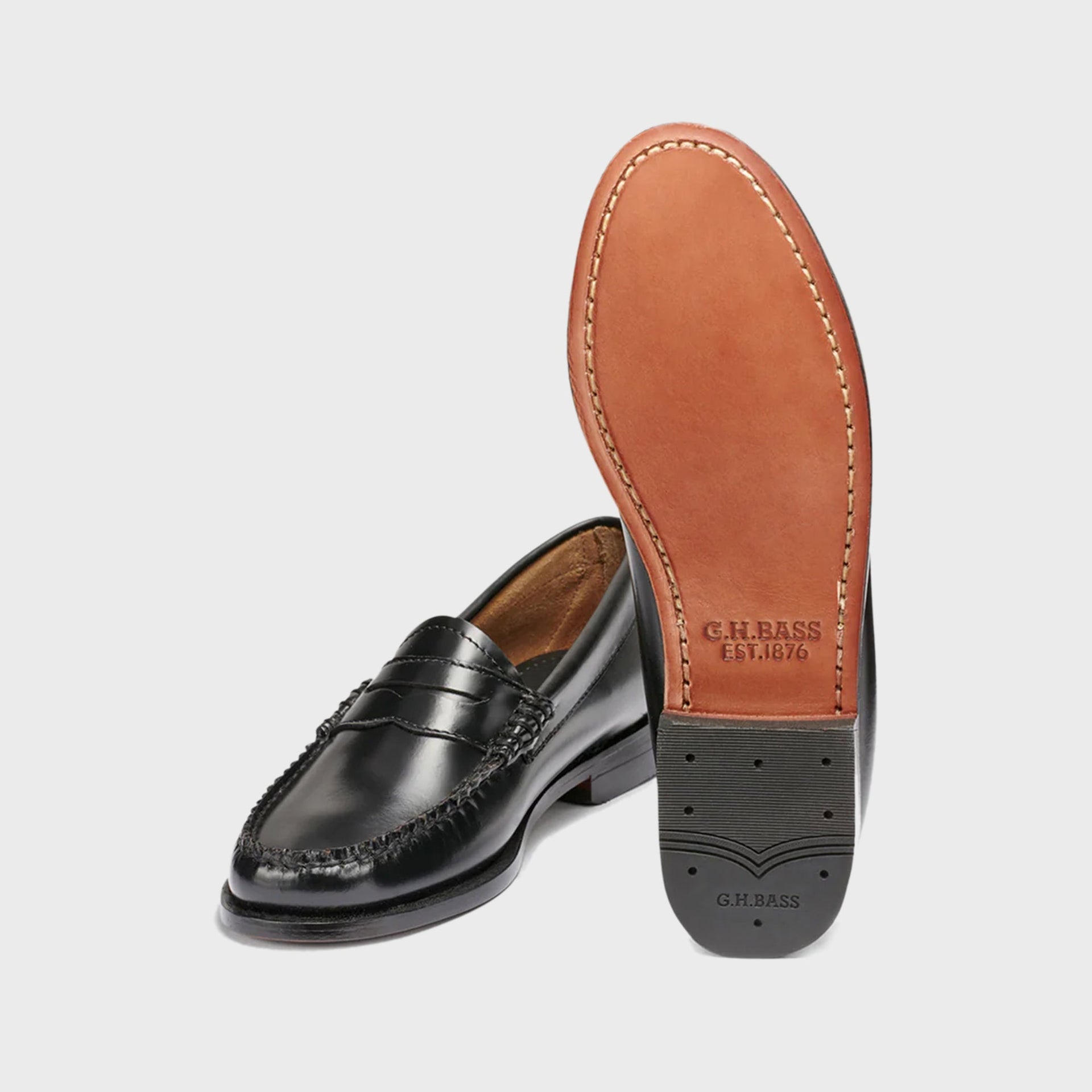 G.H. Bass WMNS Whitney Weejun Venetian Loafer - Black