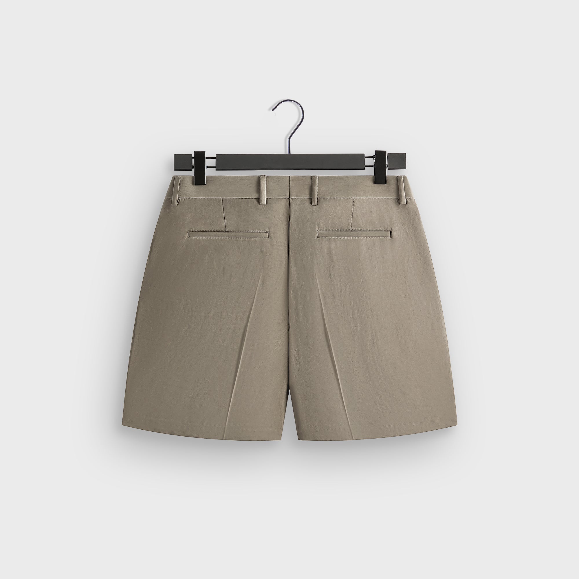 パンツ GIORGIO ARMANI Women Shorts  Burmudas 4SHPP13NT04SJUC99 Bla パンツ GIORGIO ARMANI Women Shorts Burmudas