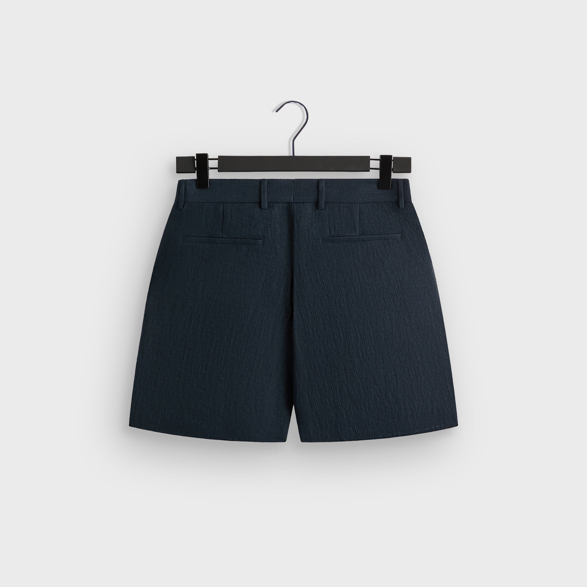 パンツ GIORGIO ARMANI Women Shorts  Burmudas 4SHPP13NT04SJUC99 Bla パンツ GIORGIO ARMANI Women Shorts Burmudas