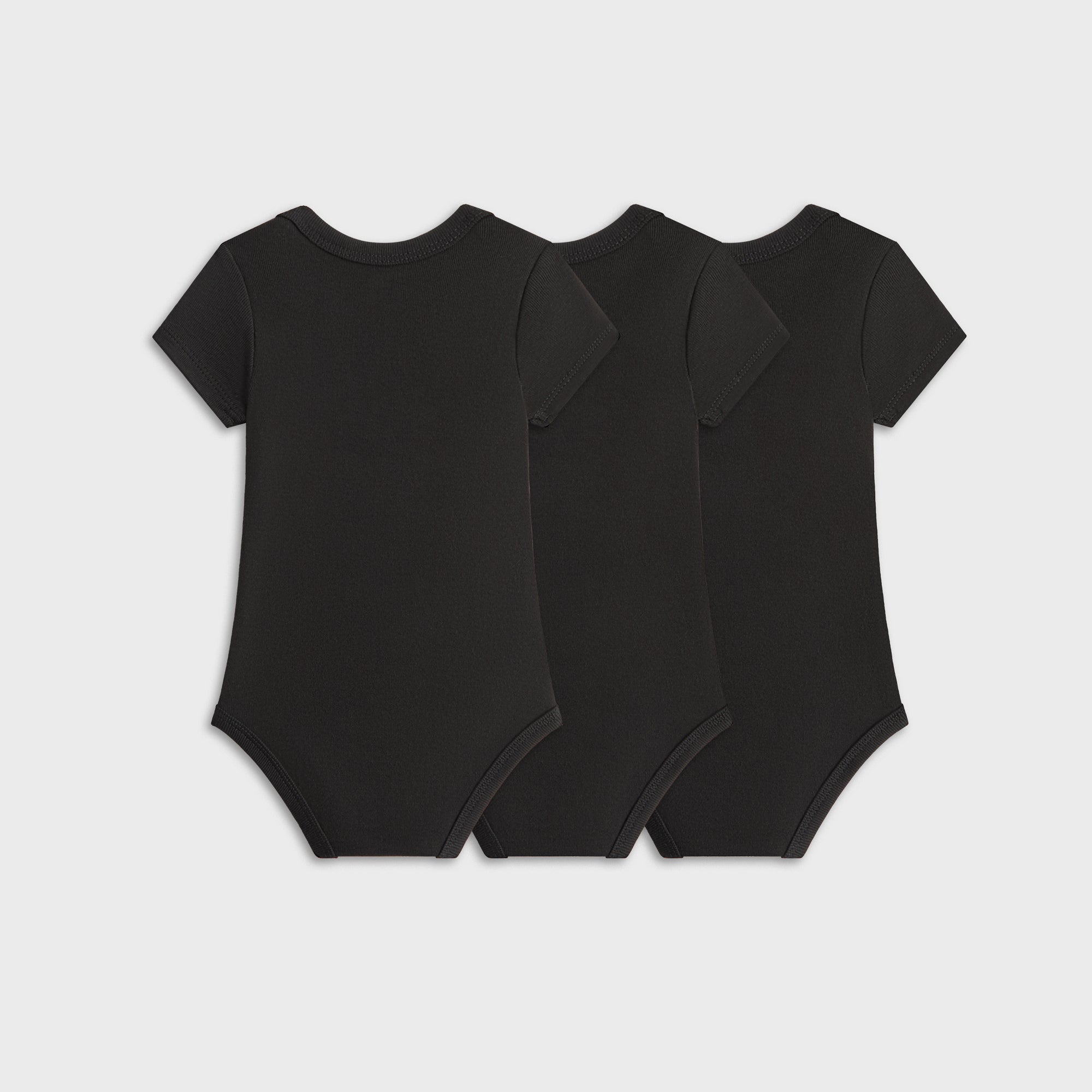 KITH ベビー服 3枚セット KITH ベビー服 3枚セット - メルカリ