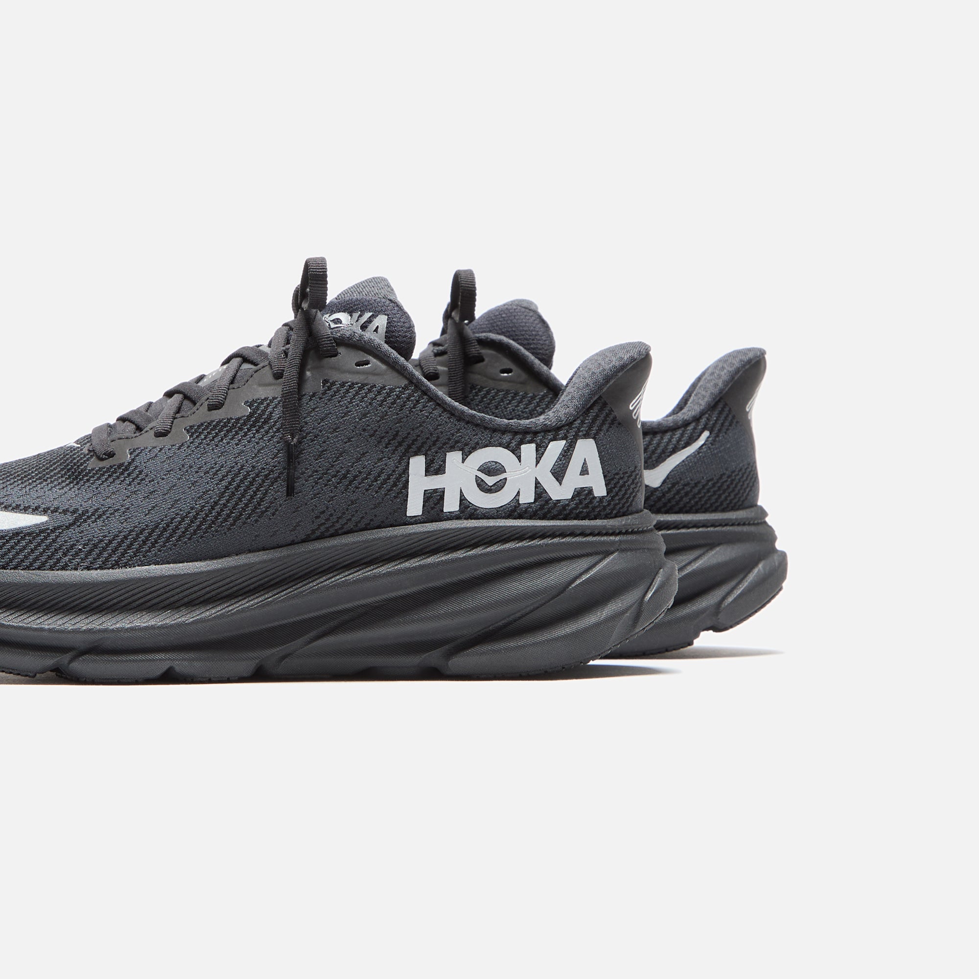 HOKA Clifton 9 GTX - Black – Kith