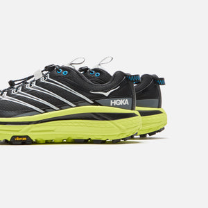 HOKA Mafate THREE2 - Black / Citrus