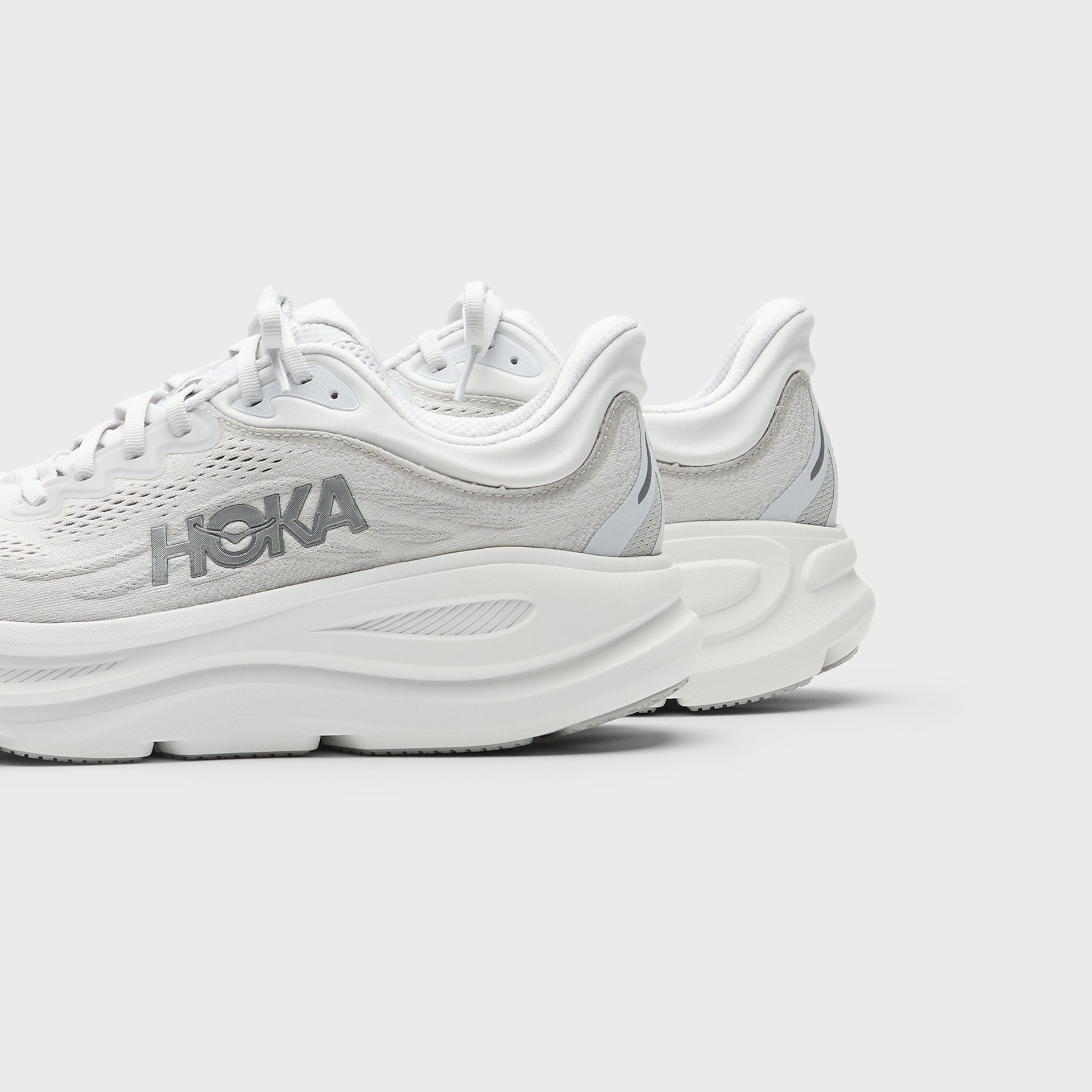 HOKA WMNS Bondi 9 - Stardust / Silver