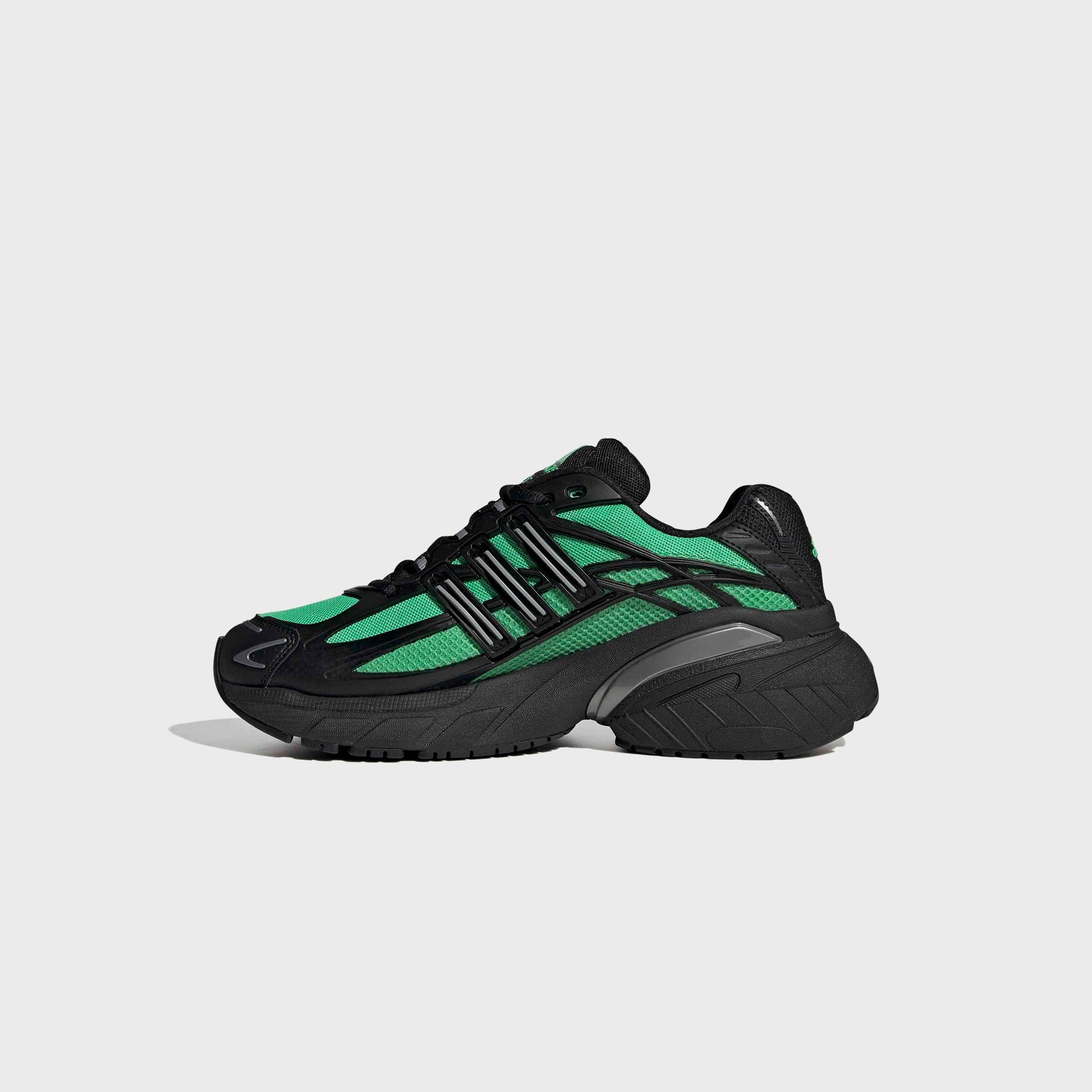 adidas Adistar XLG 2.0 - Semi Screaming Green / Core Black / Iron Metallic